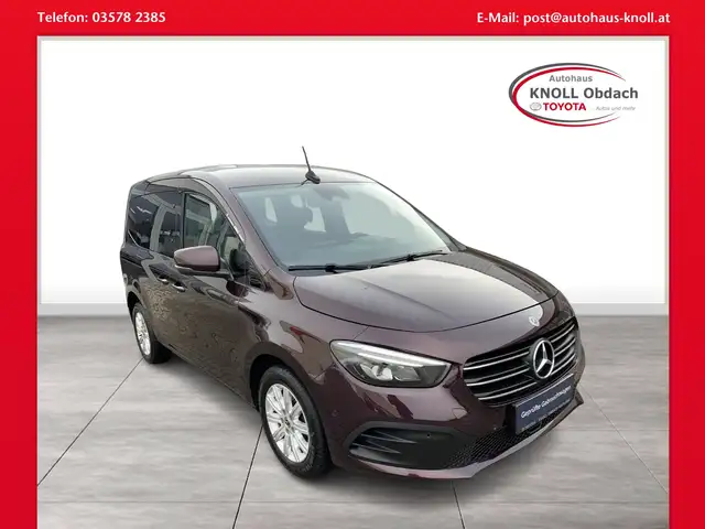 Mercedes-Benz T 180 d standard (420.833)