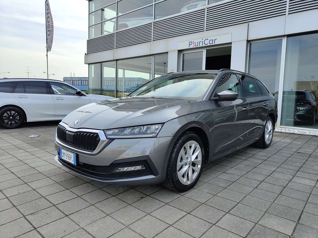 Skoda Octavia 2.0 TDI DSG SW Executive FariLED Adaptive Cruise