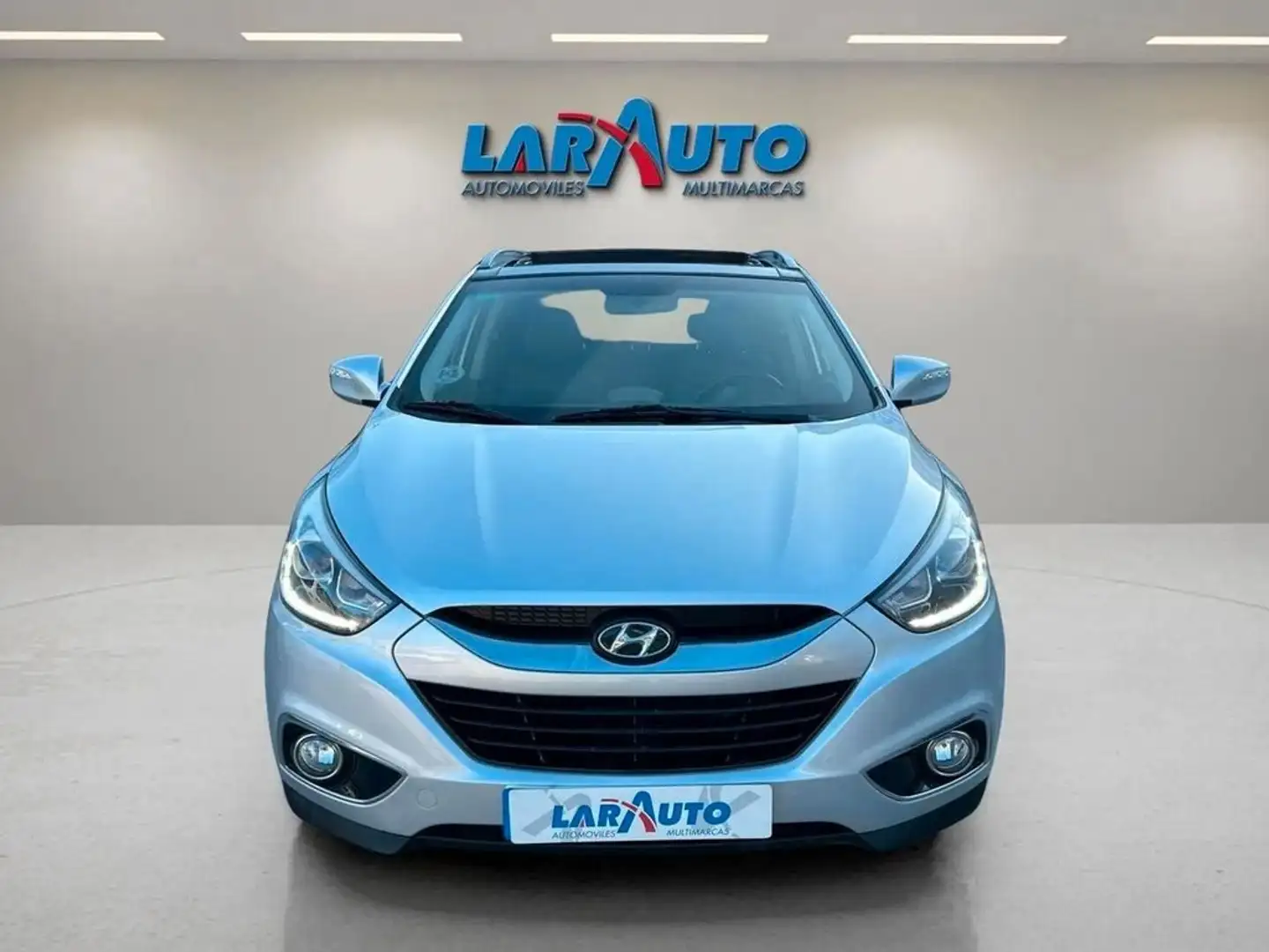 Hyundai iX35 1.7 CRDi Tecno Sky 4x2 Gris - 2