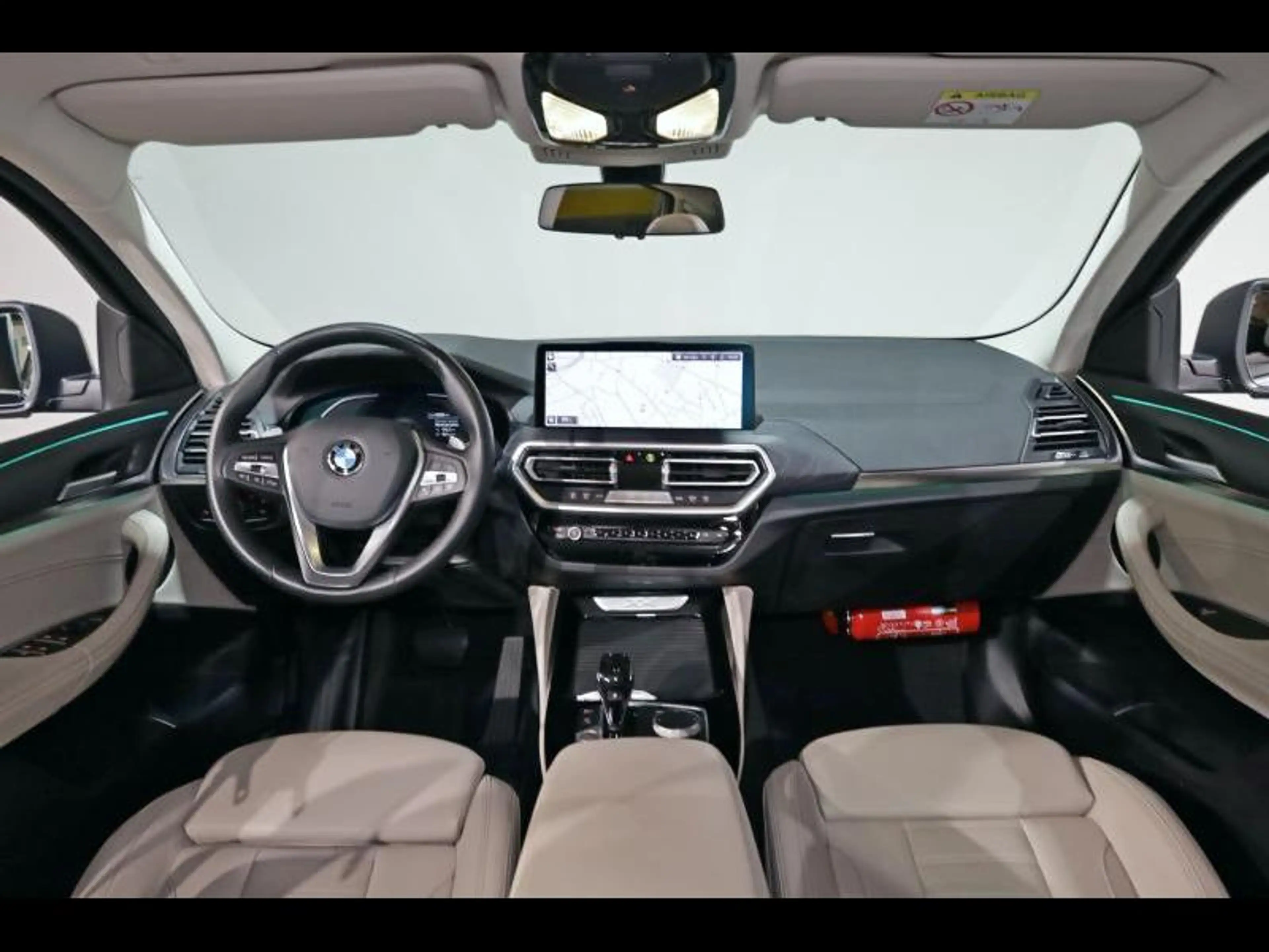 BMW X4 xDrive20i — photo 7
