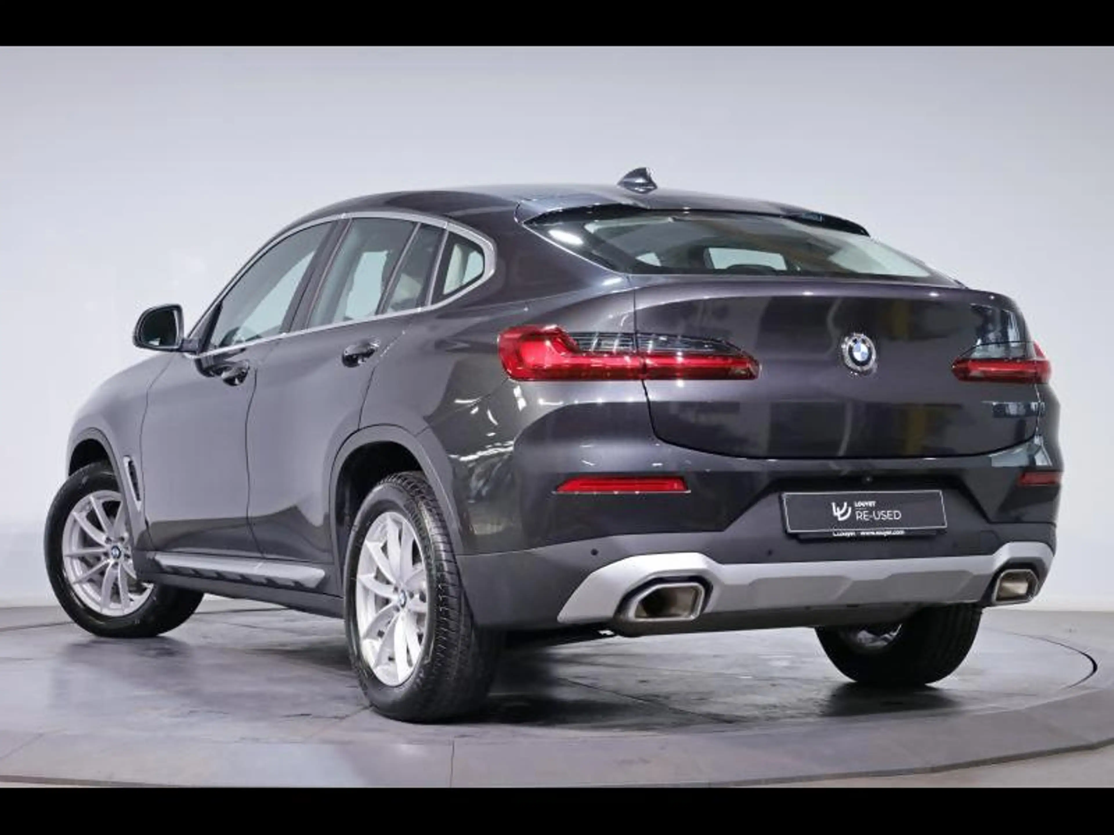 BMW X4 xDrive20i — photo 5