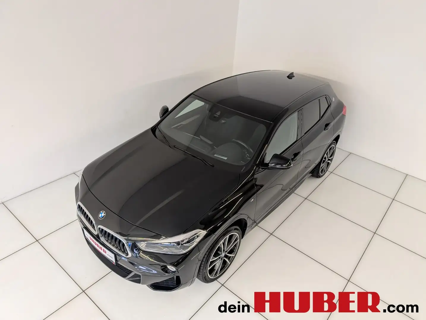 BMW X2 xDrive20d Schwarz - 2