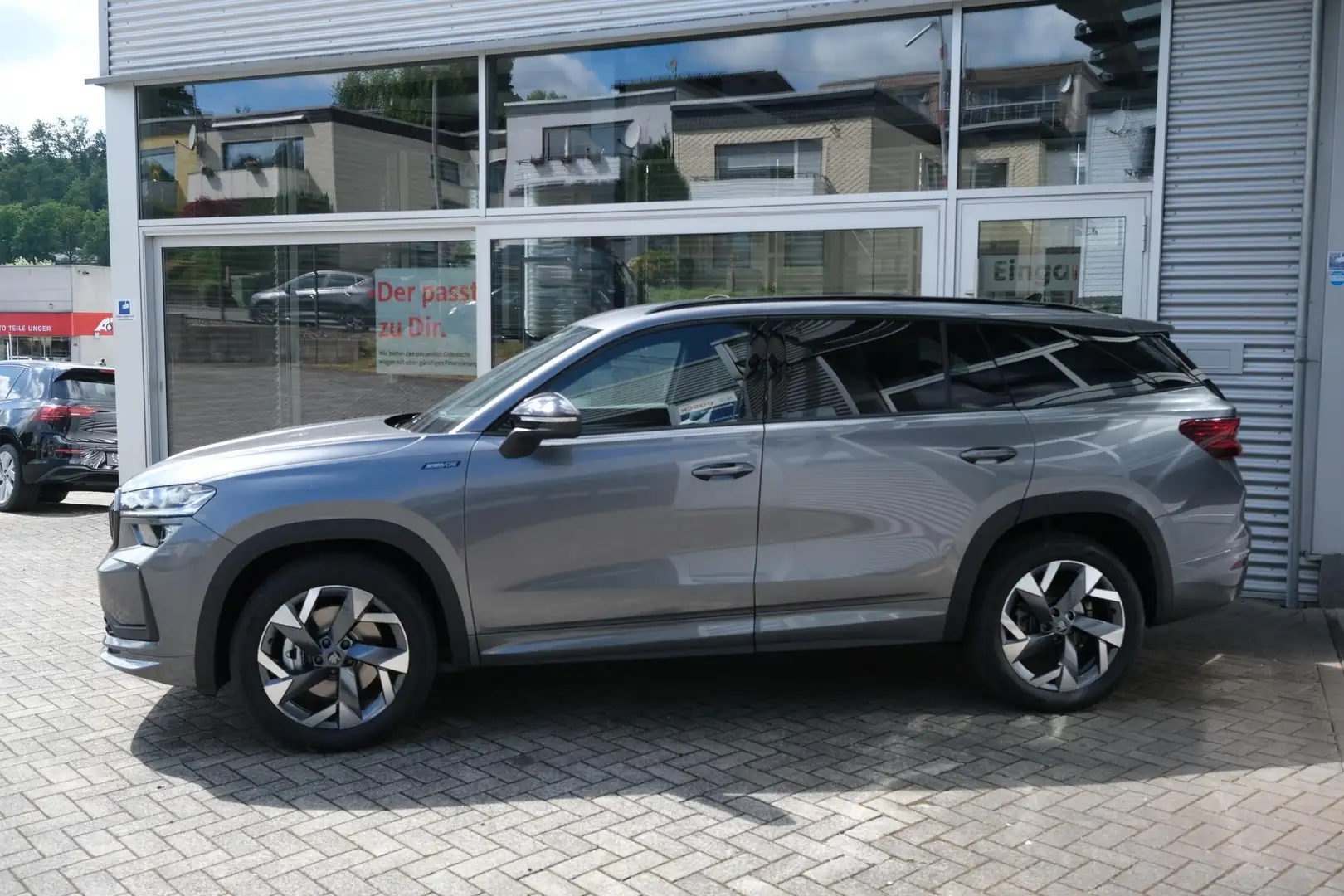 Skoda Kodiaq 2.0 TDI DSG 4x4 Sportline 7-Sitze Standheizung ... Gris - 2