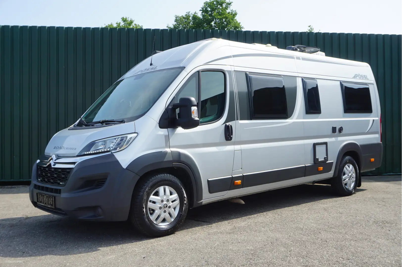 Pössl Roadcruiser 640 + 150pk/ Enkele bedden/ 2x Ai Grijs - 2