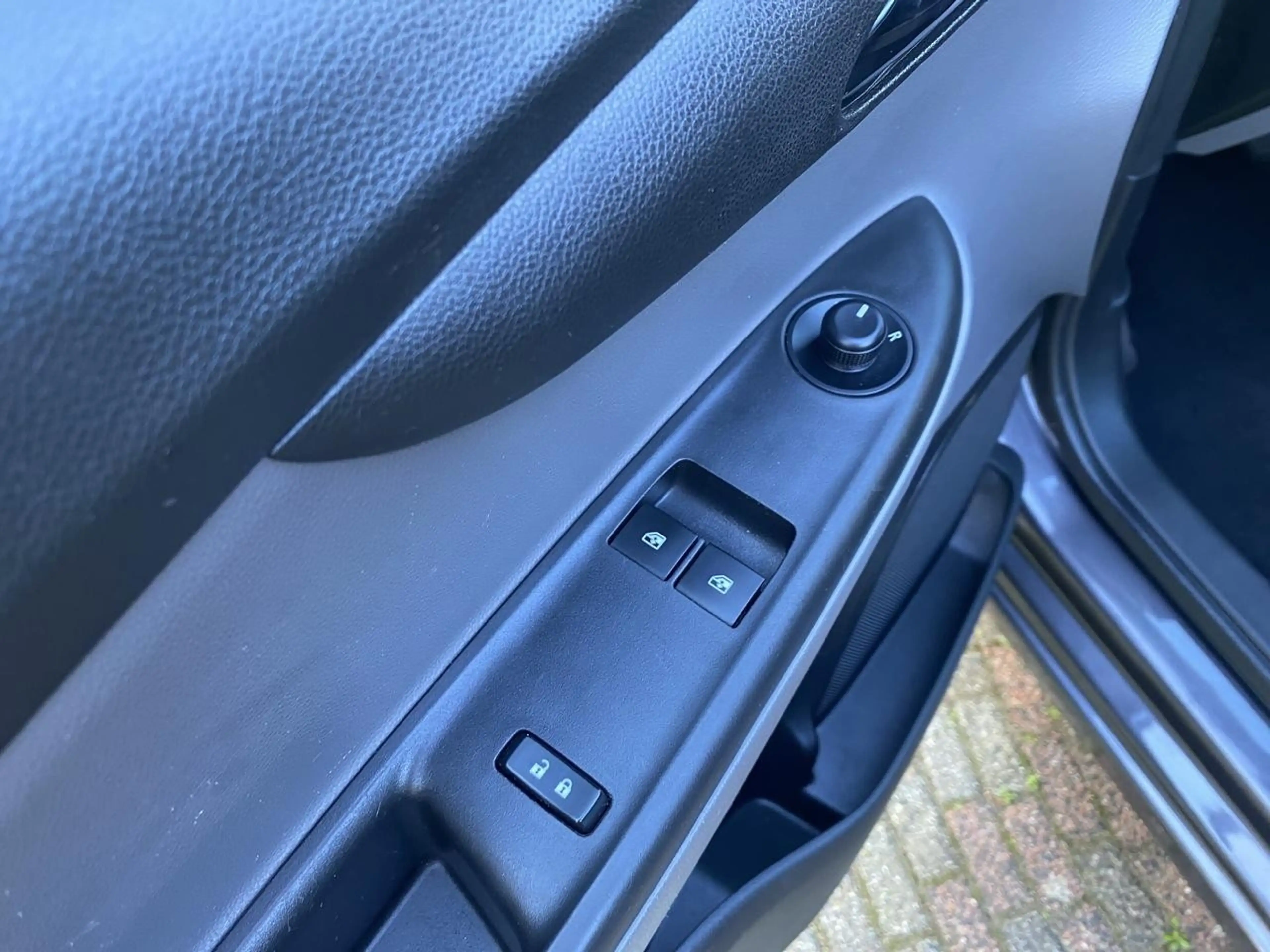 Opel Karl 1.0 AUTOMAAT CLIMA CRUISE BLEUTOOTH — photo 11