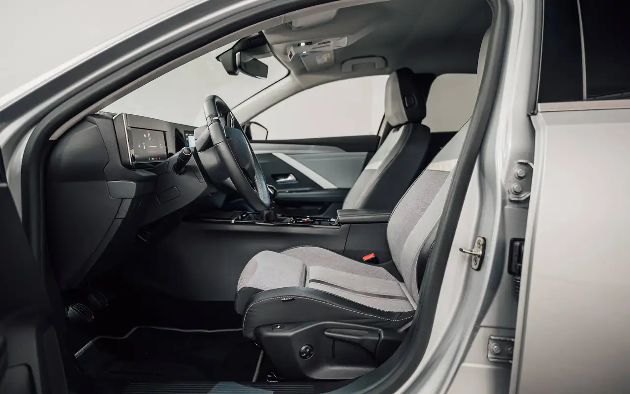 Opel Astra 1.2 Turbo Edition Incl. Navi Carplay Camera, миниатюра 11
