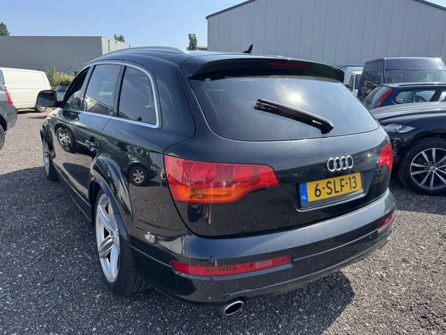 Audi Q7 4.2 TDI 2008 S-Line 7-Persoons Met Werk Zwart - 2