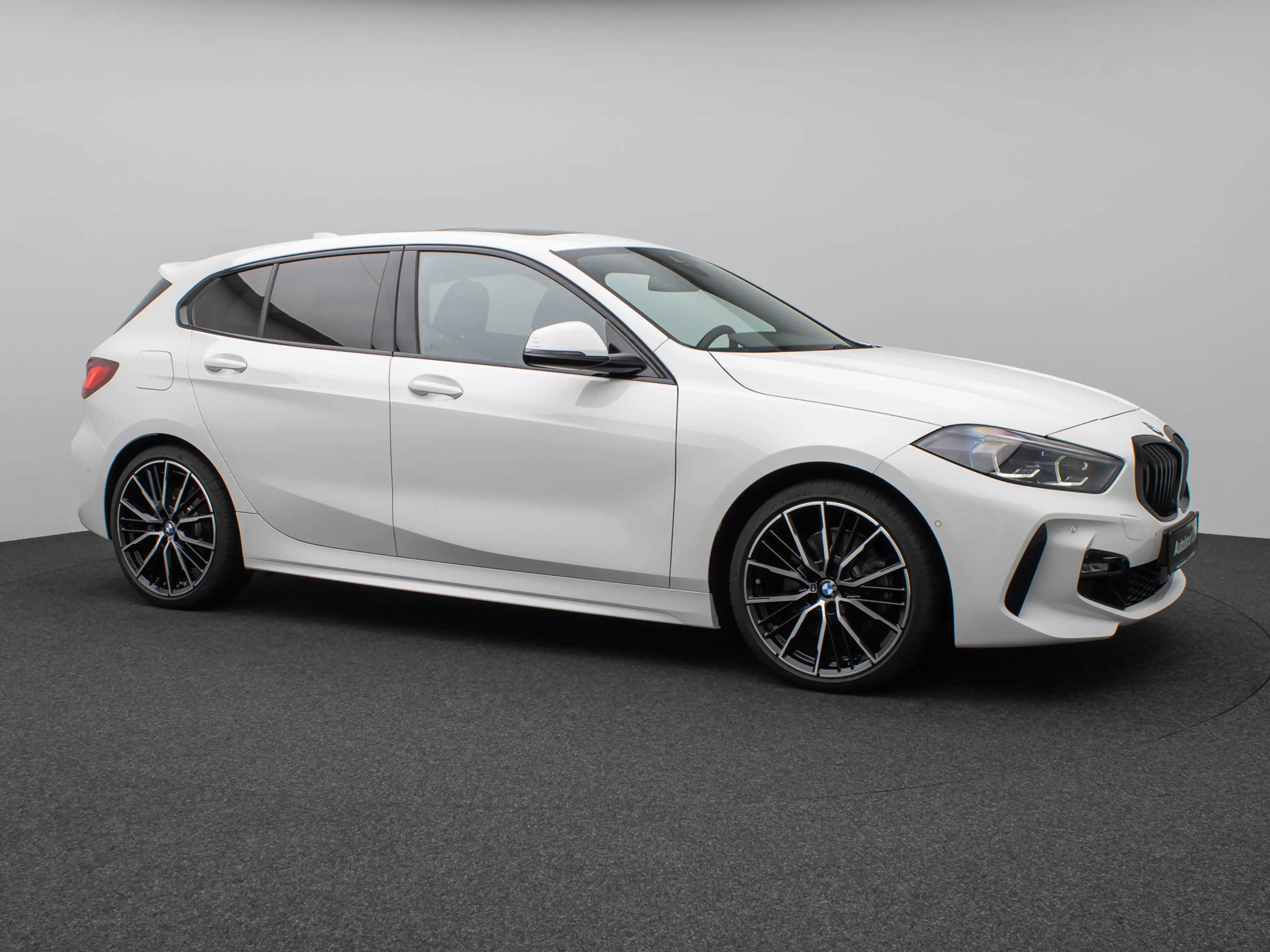 BMW 120 M Sport Panoram Kamera DAB HiFi Komfort 19 — photo 4