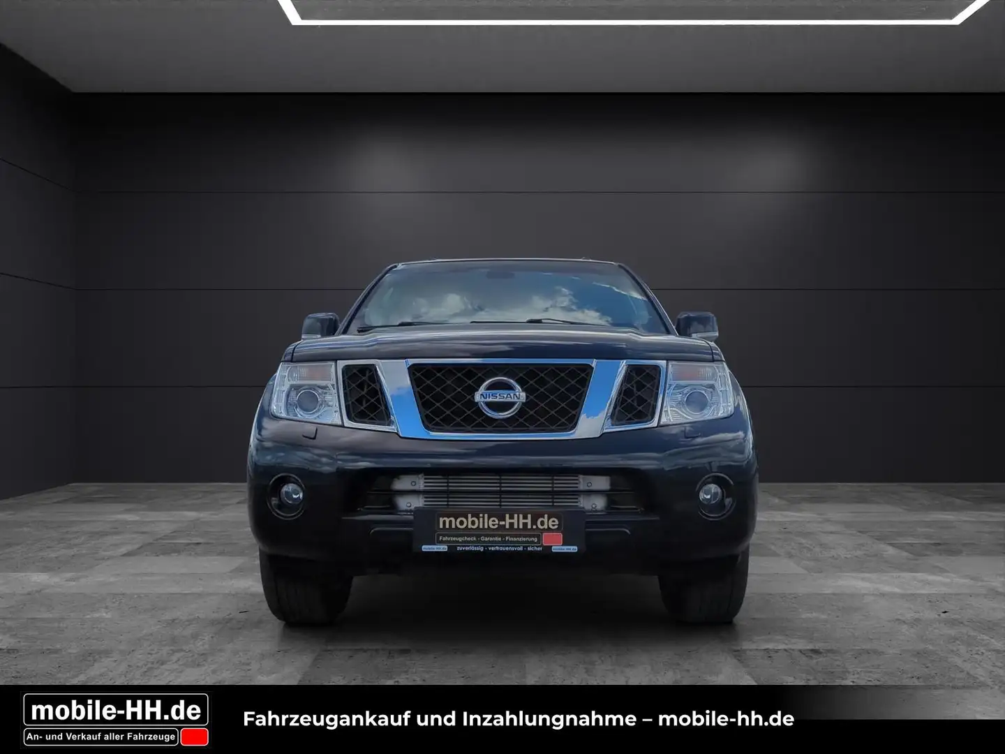 Nissan Pathfinder 3.0 dCi LE*VOLL*1 HAND* Nero - 2