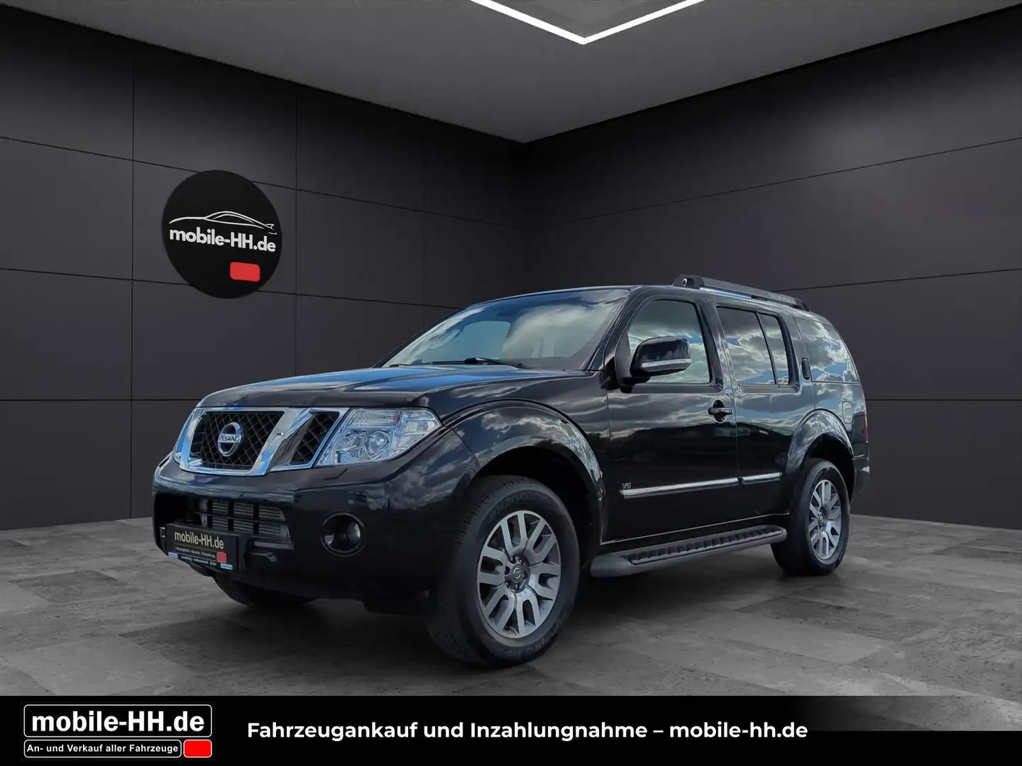 Nissan Pathfinder 3.0 dCi LE*VOLL*1 HAND* Nero - 1