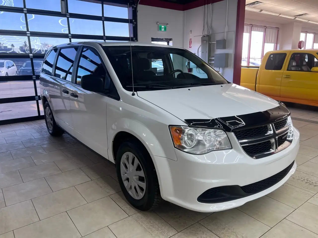 Dodge Grand Caravan снимка Dodge Grand Caravan