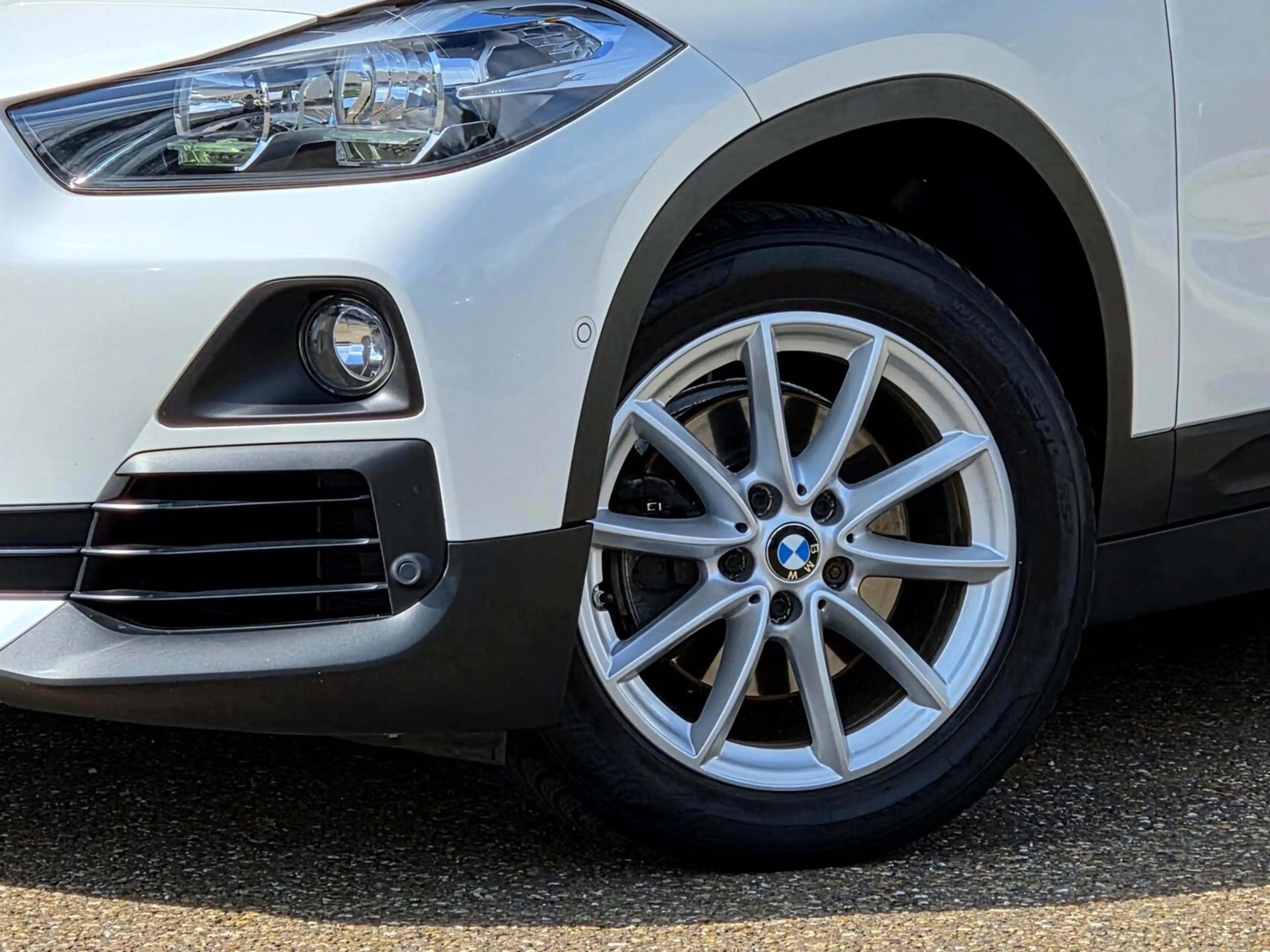 BMW X2 sDrive18i Executive |Leer|Navi|Trekhaak|Airco|PDC — photo 9