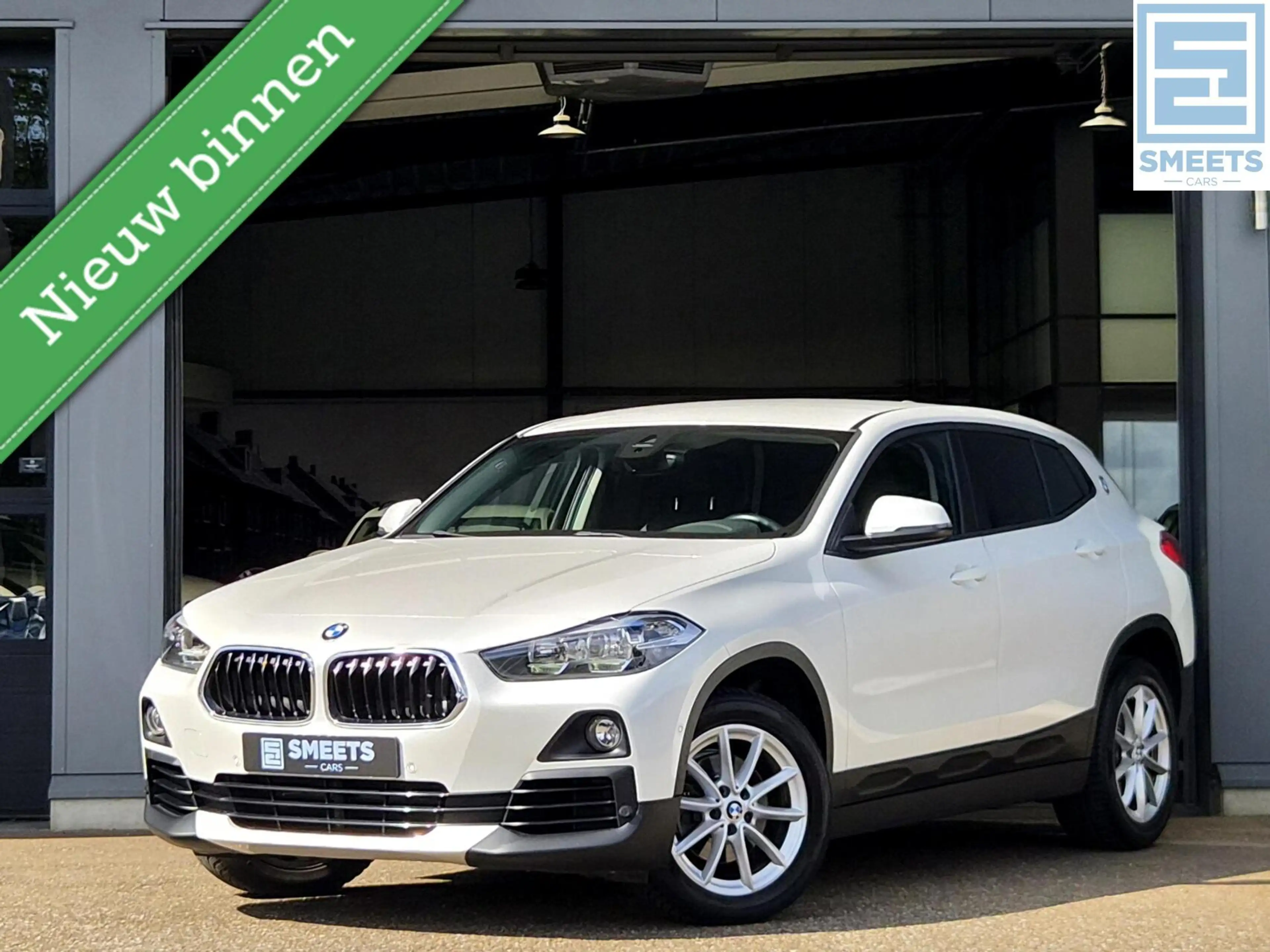 BMW X2 sDrive18i Executive |Leer|Navi|Trekhaak|Airco|PDC
