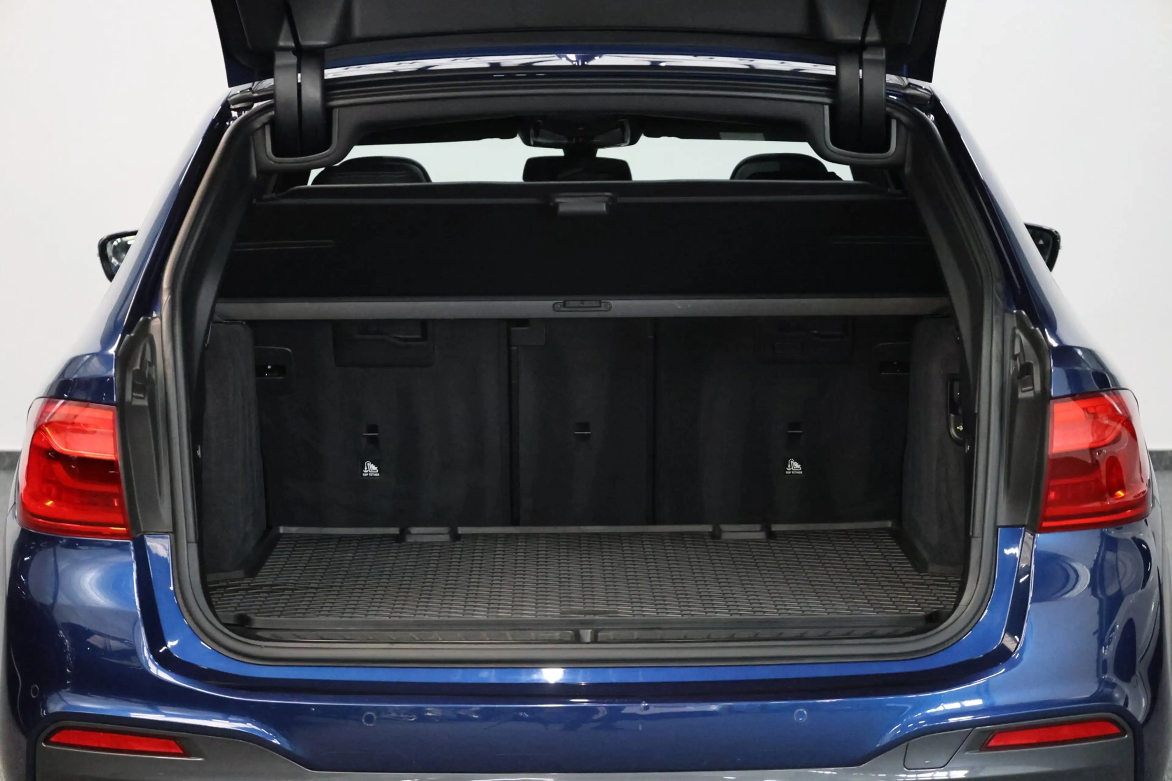BMW 540 5-serie Touring 540i xDrive M-Sport LED/VIRTUAL/SF — photo 22