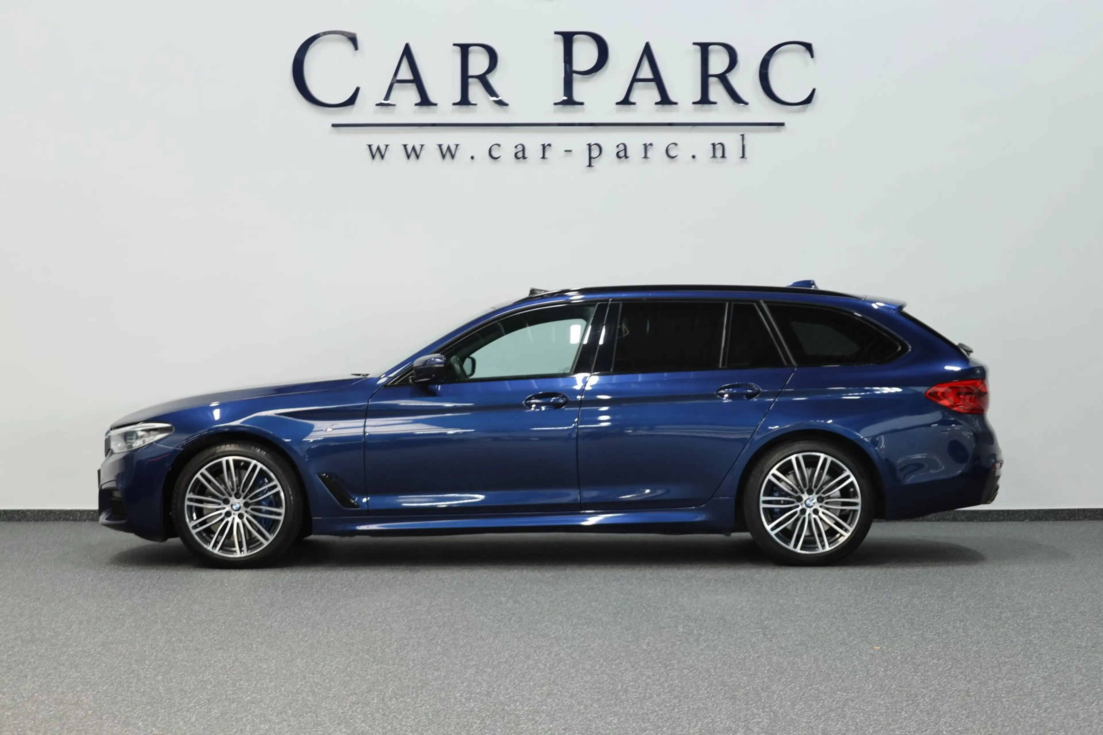 BMW 540 5-serie Touring 540i xDrive M-Sport LED/VIRTUAL/SF — photo 7