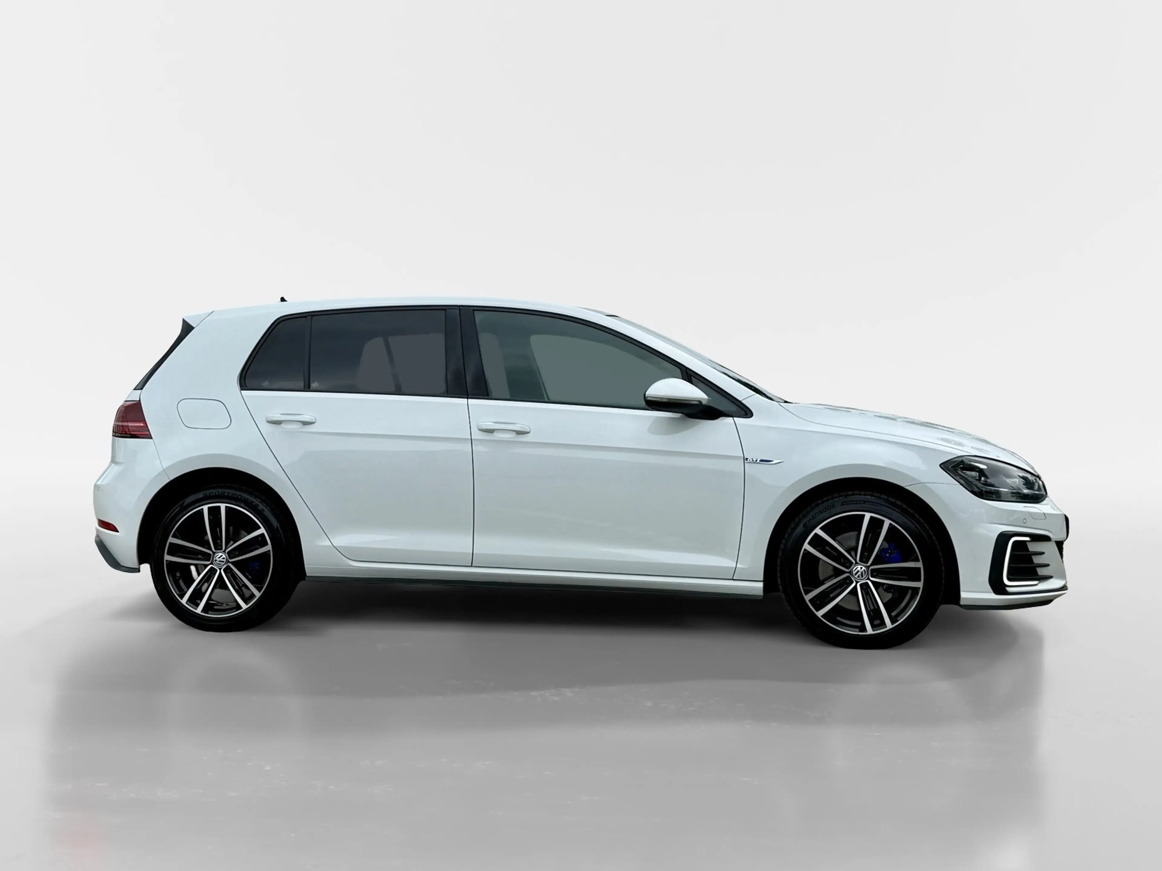 Volkswagen Golf GTE 1.4 TSI PHEV / Pano / Virtual / Leder/ Dodehoek — photo 4