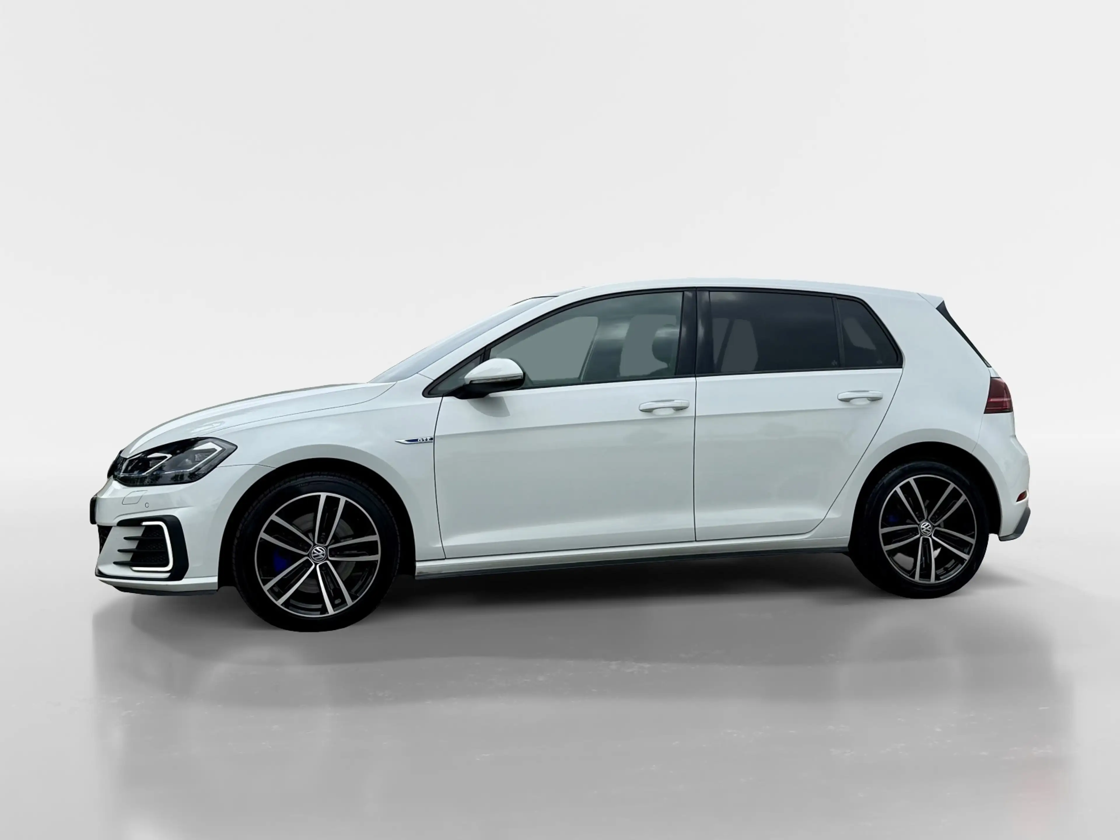 Volkswagen Golf GTE 1.4 TSI PHEV / Pano / Virtual / Leder/ Dodehoek — photo 2