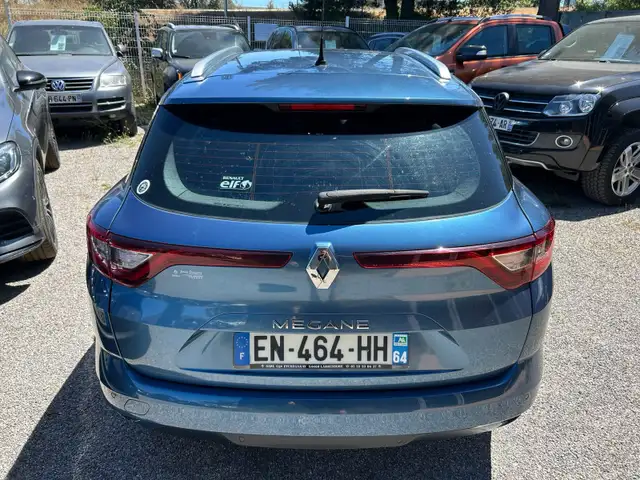 Renault Megane view 11