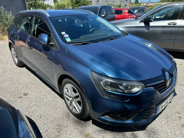 Renault Megane view 4
