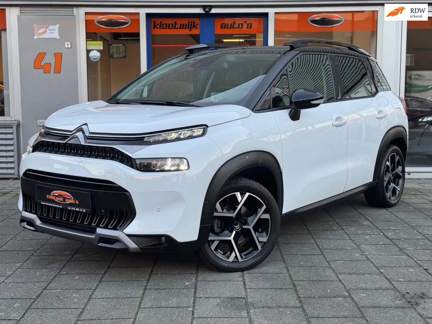 Citroen C3 Aircross 1.2 T Shine AllGrip Leder Head-Up Disp. 52.000km 1 Wit - 1