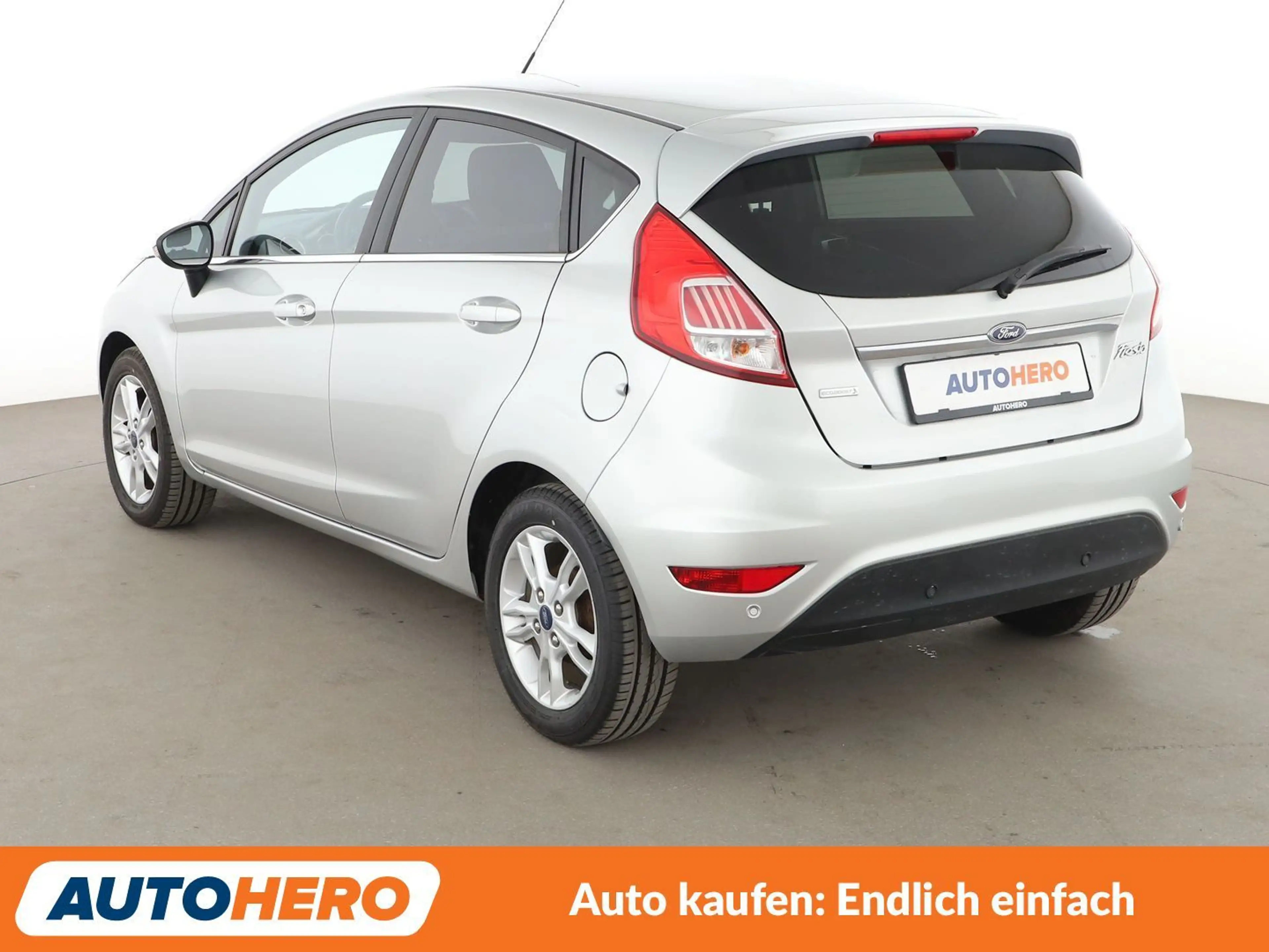 Ford Fiesta 1.0 EcoBoost Titanium*PDC*SHZ*KLIMA* — photo 4