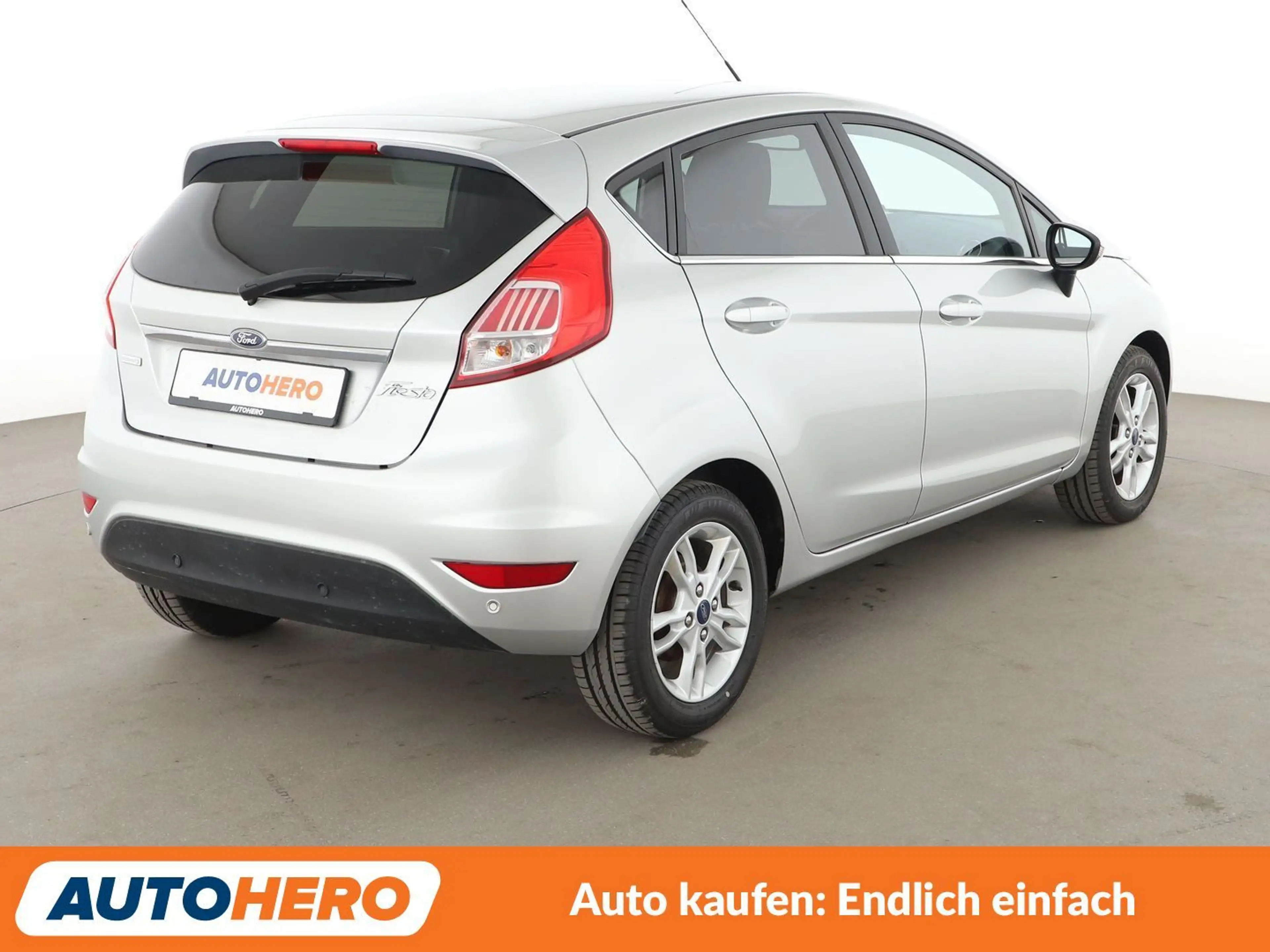 Ford Fiesta 1.0 EcoBoost Titanium*PDC*SHZ*KLIMA* — photo 6