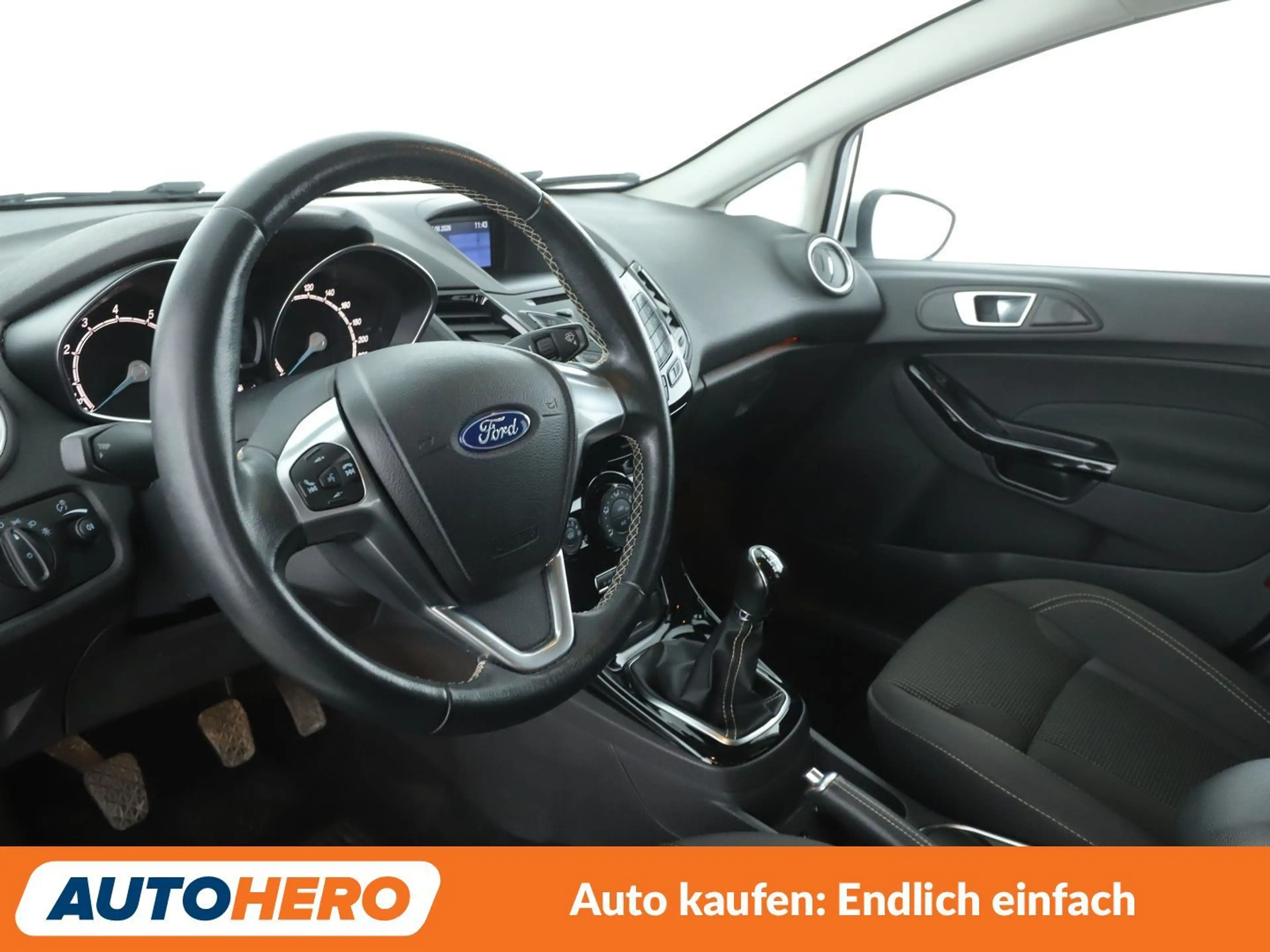 Ford Fiesta 1.0 EcoBoost Titanium*PDC*SHZ*KLIMA* — photo 11