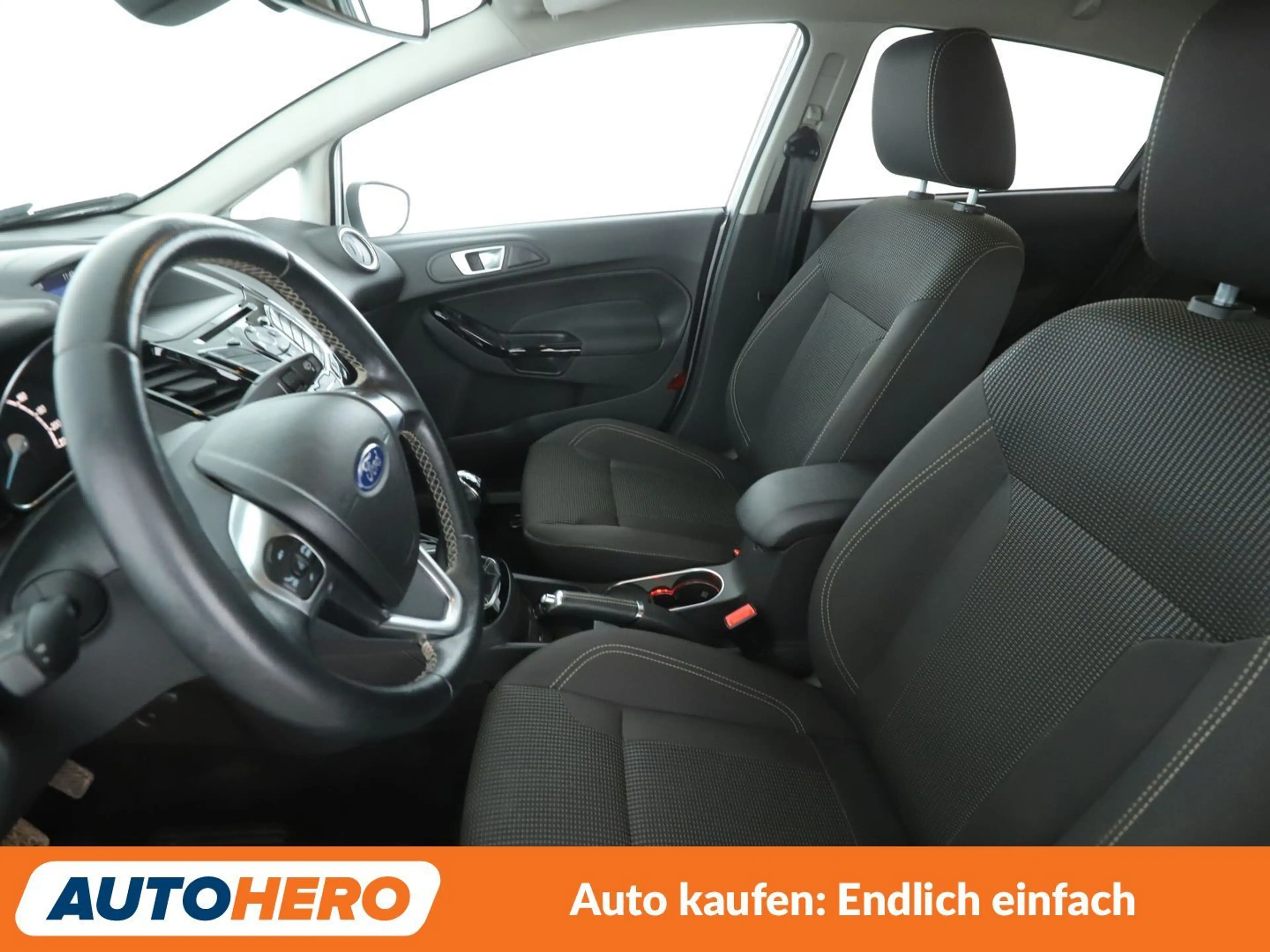 Ford Fiesta 1.0 EcoBoost Titanium*PDC*SHZ*KLIMA* — photo 10
