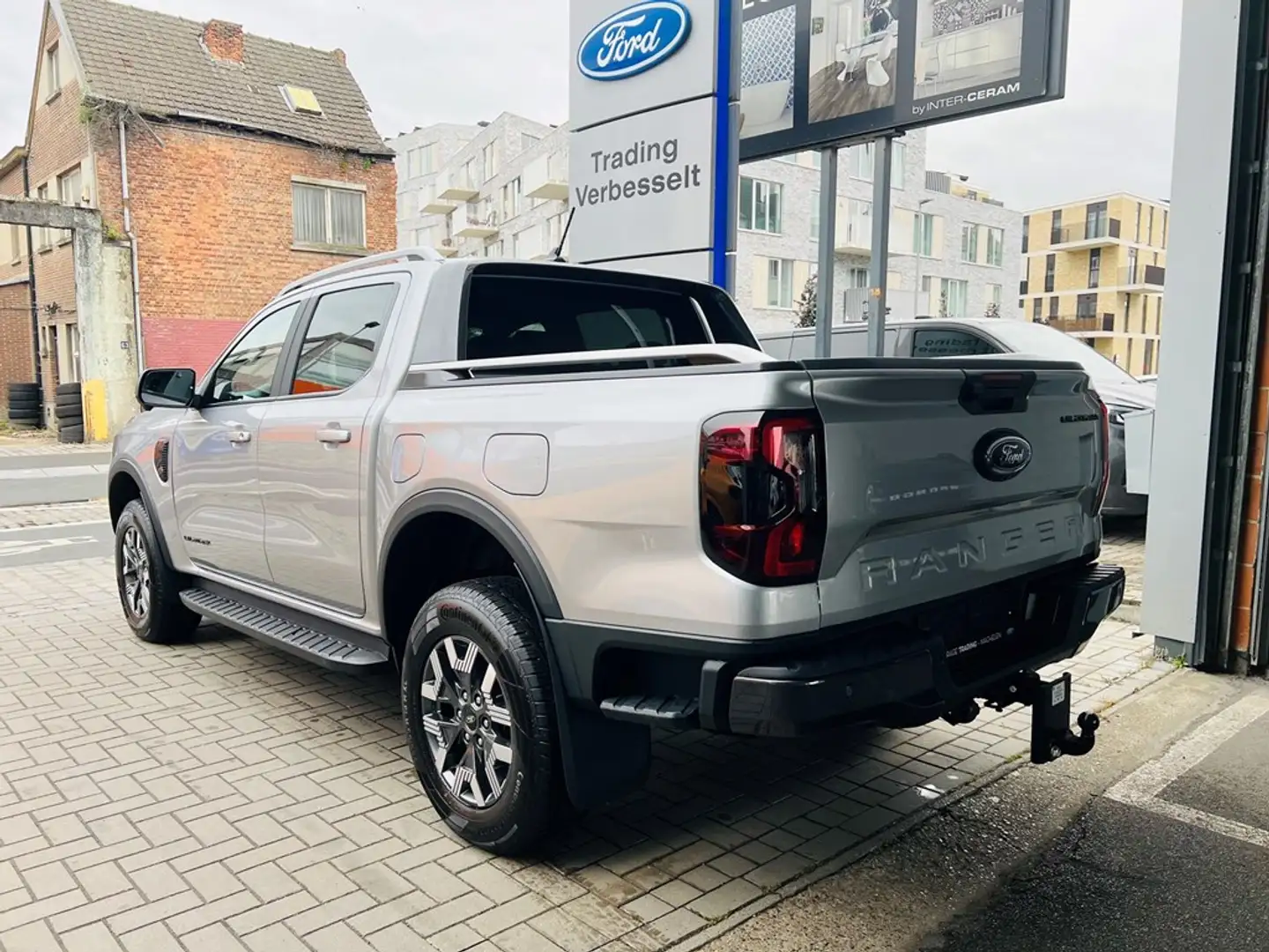 Ford Ranger 2.3 PHEV / Wildtrak / 43425 EUR  BTW / Tech Pack 4 Plateado - 2