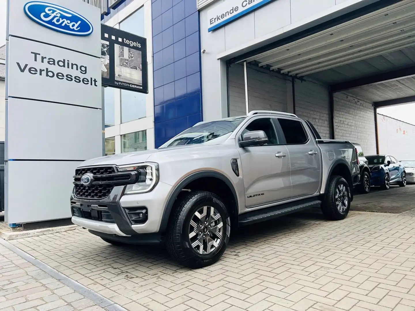 Ford Ranger 2.3 PHEV / Wildtrak / 43425 EUR  BTW / Tech Pack 4 Plateado - 1