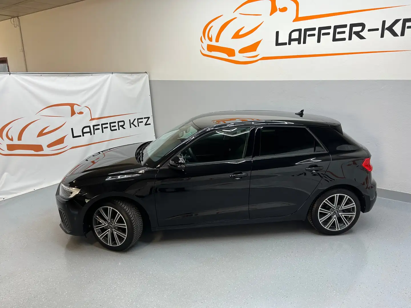 Audi A1 25 TFSI intense KLIMAAUTO SITZHZG VIRTUALL PDC Noir - 2