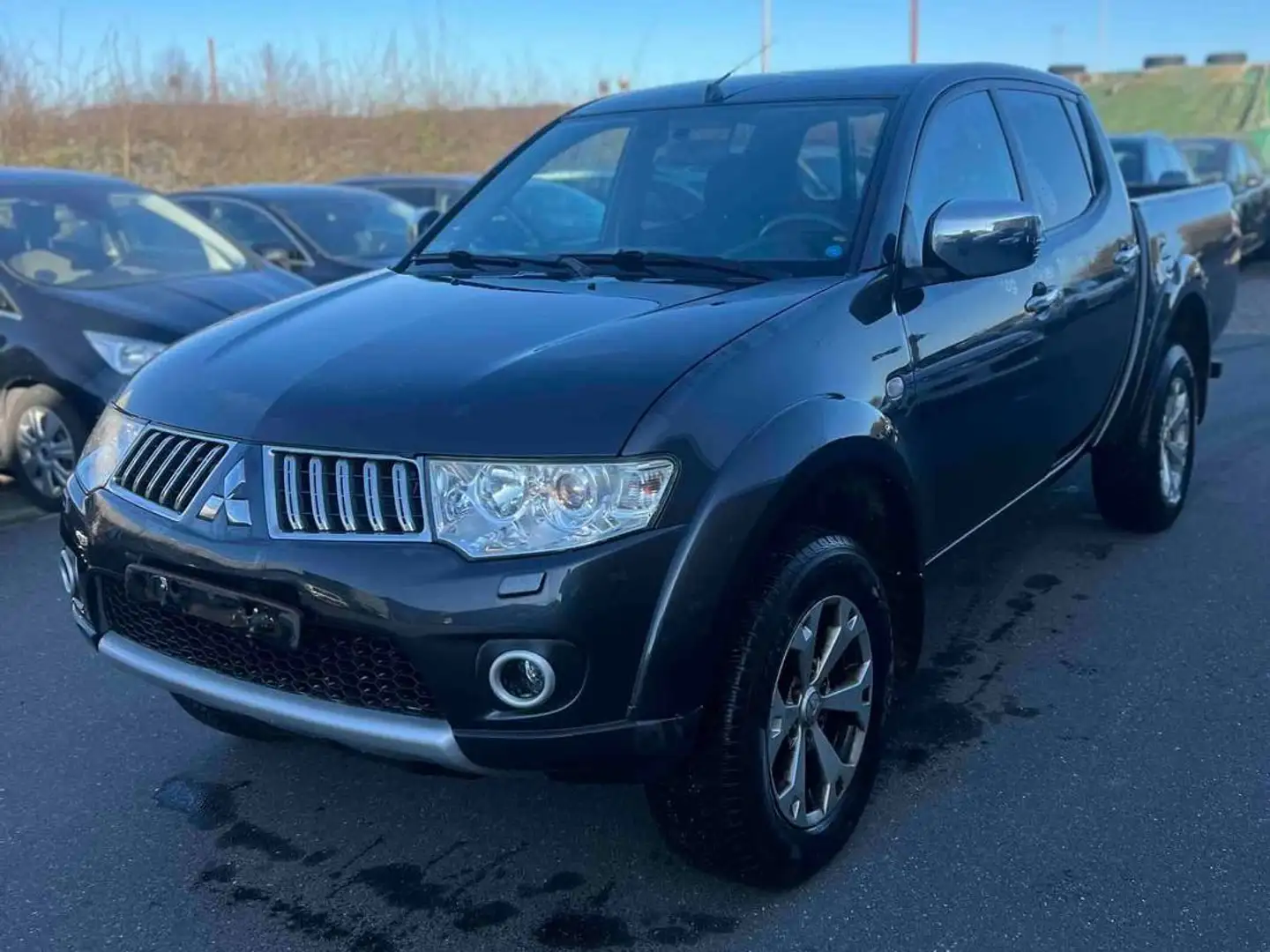 Mitsubishi L200 L200 4WD 2.5d PICK UP PREZZO FINITO Чорний - 2