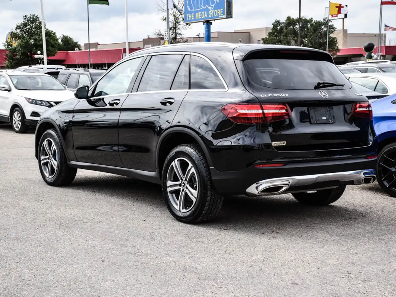 Mercedes-Benz GLC снимка Mercedes-Benz GLC