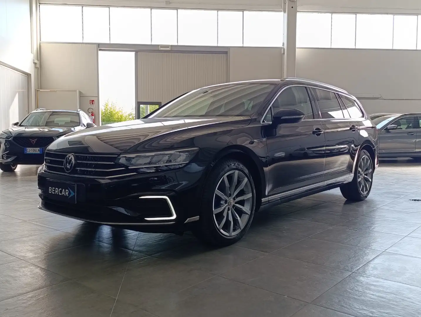 Volkswagen Passat Variant Variant 1.4 GTE DSG Plug-In-Hybrid Nero - 1