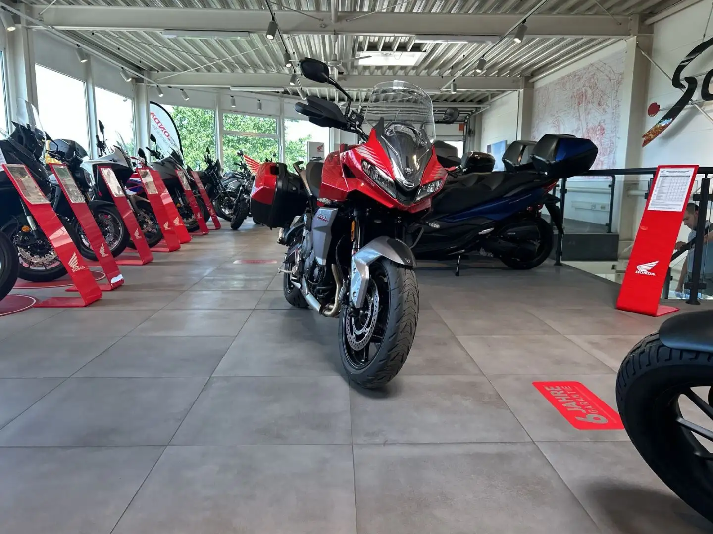Triumph Tiger Sport 660 inkl. Koffer Top Zustand Czerwony - 2
