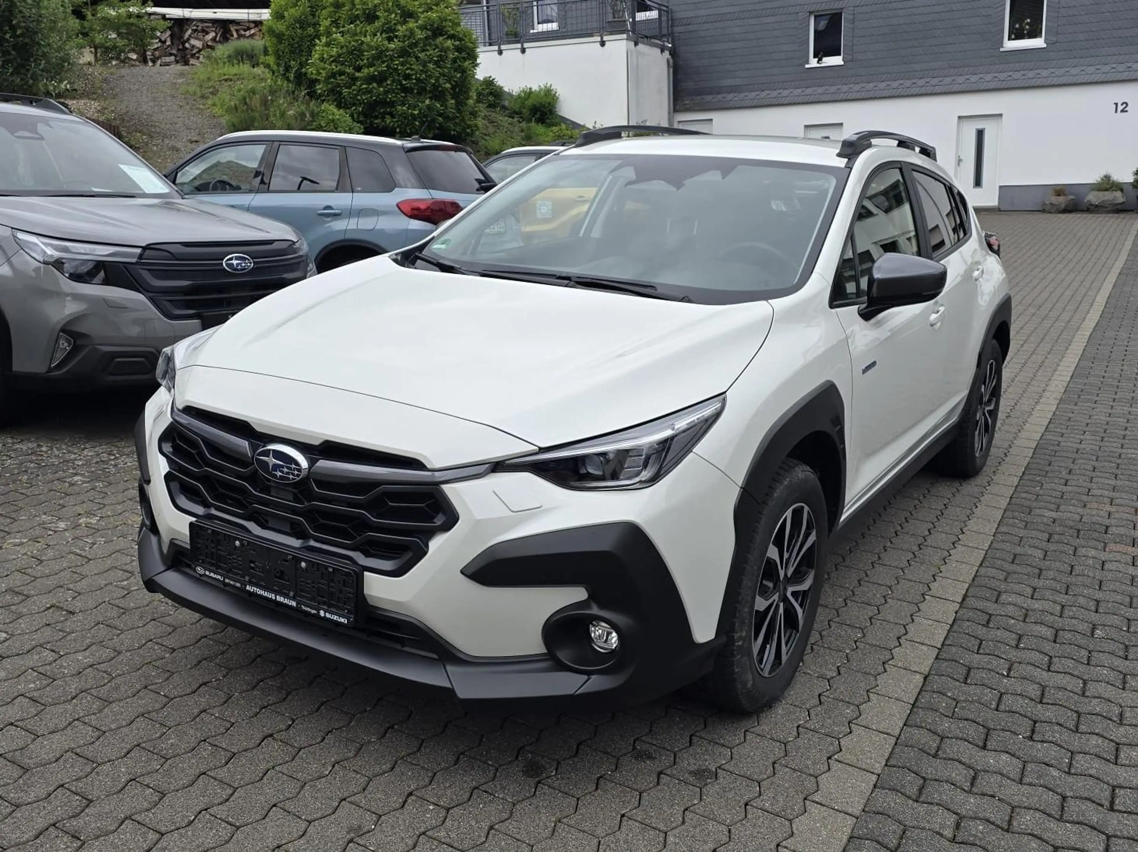Subaru Crosstrek Hybrid 2.0ie Comfort *8 fach bereift * AHK
