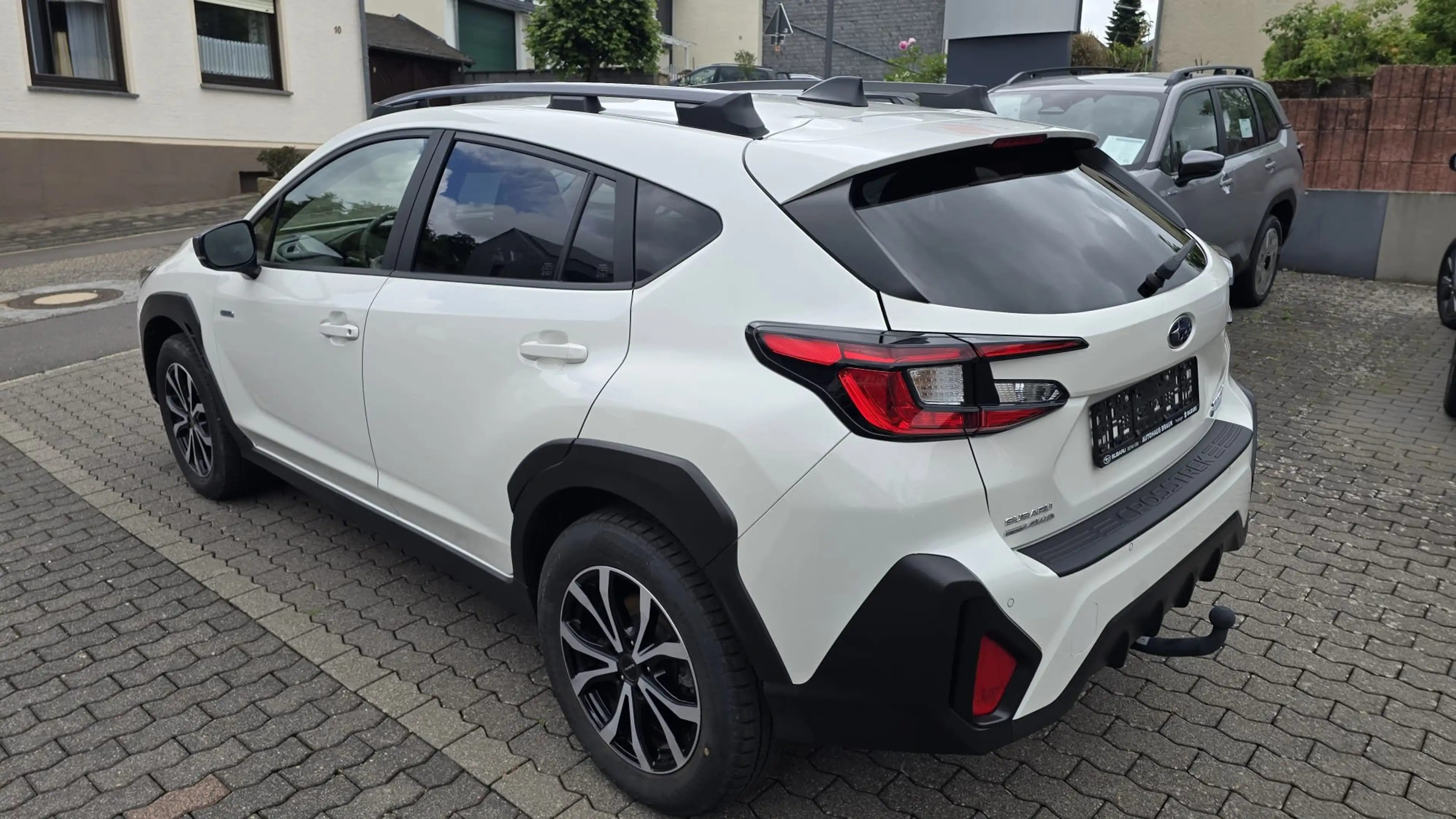 Subaru Crosstrek Hybrid 2.0ie Comfort *8 fach bereift * AHK — photo 6