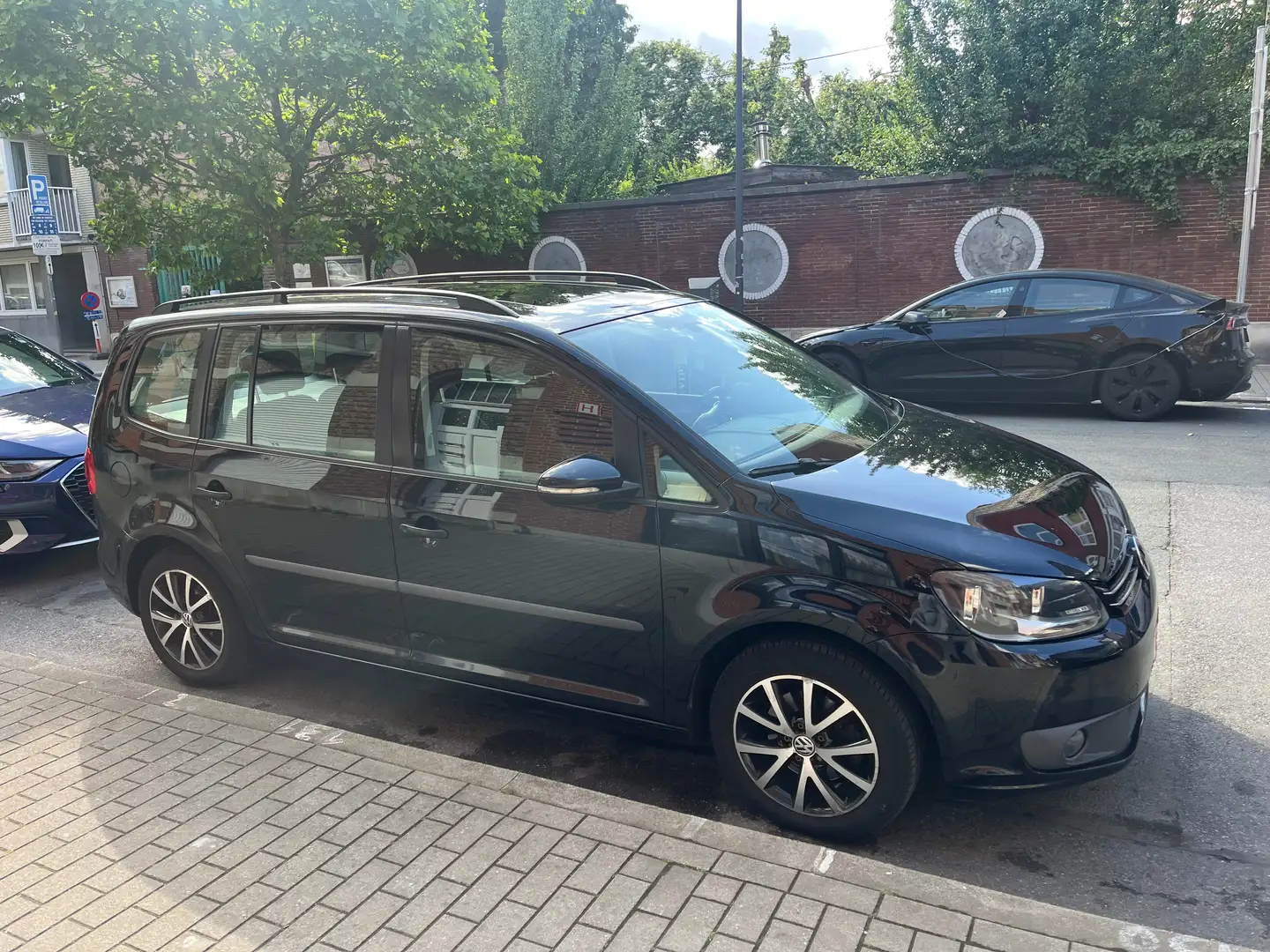 Volkswagen Touran Touran 1.6 CR TDi Trendline BMT Start Noir - 1
