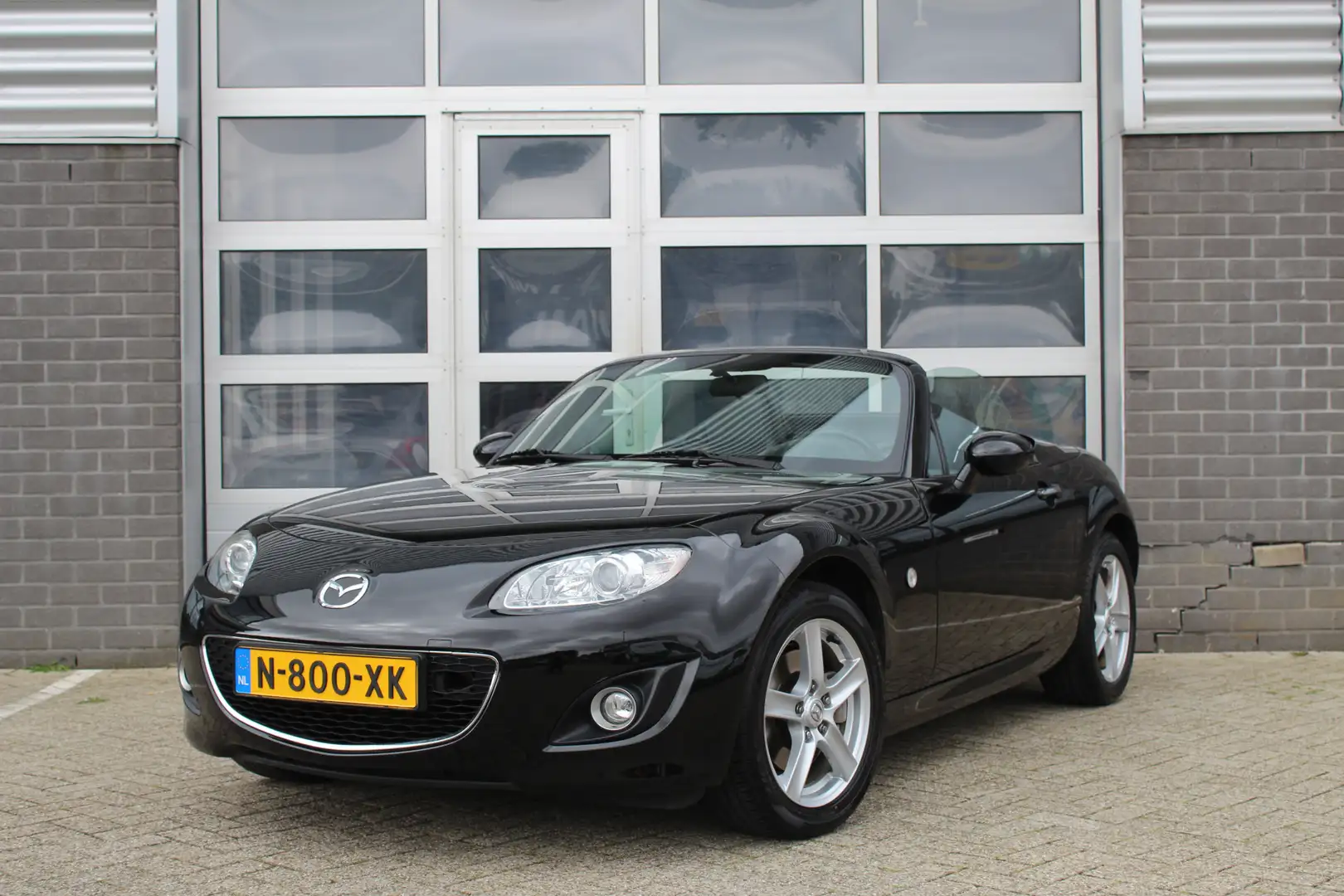 Mazda MX-5 Roadster Coupé 2.0 GT-L 161PK / Automaat / Clima / Negro - 1