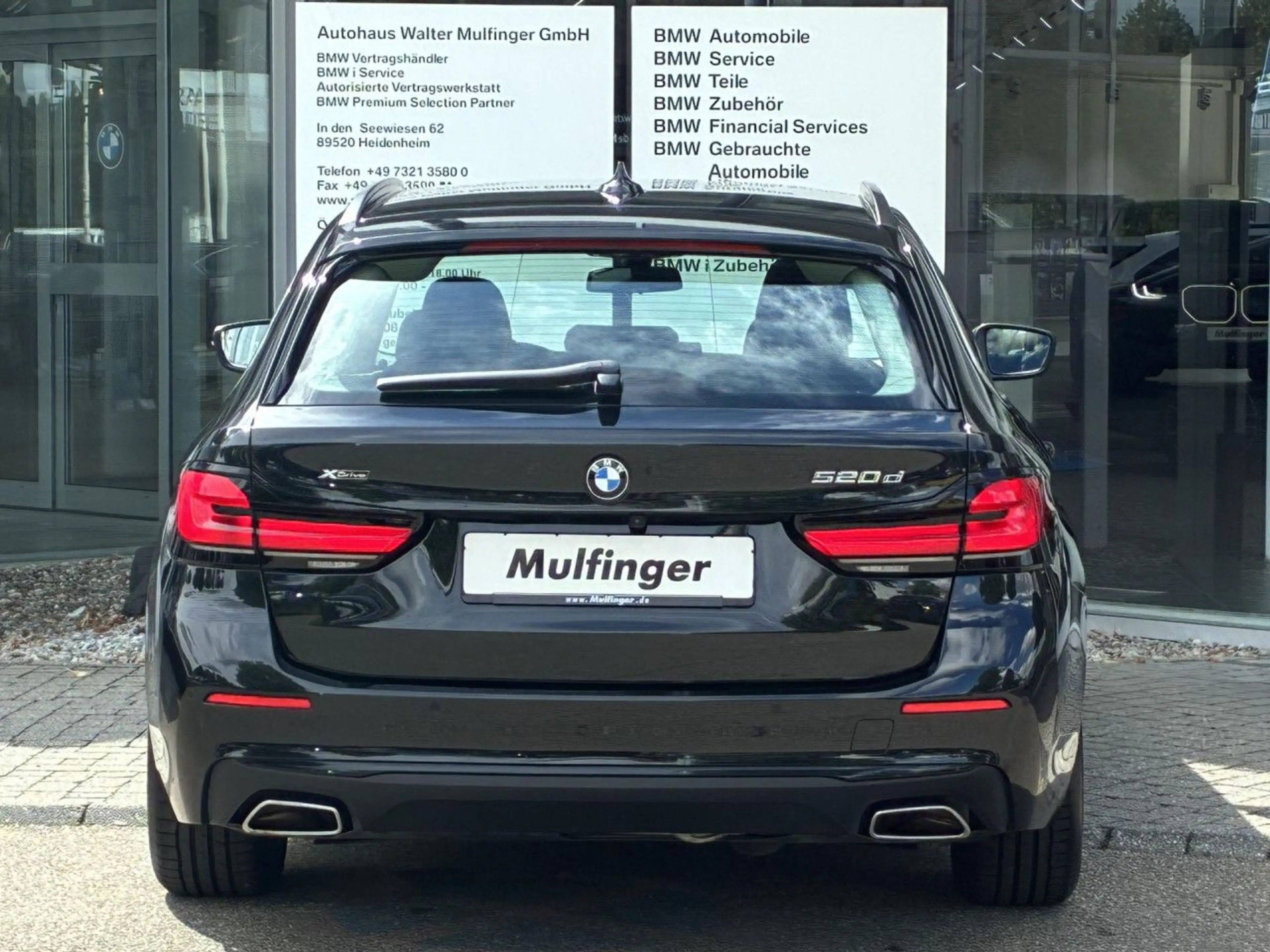 BMW 520 d xDr.T.SportS.ACC Kamera LiveProf.ParkAs.AHK — photo 8
