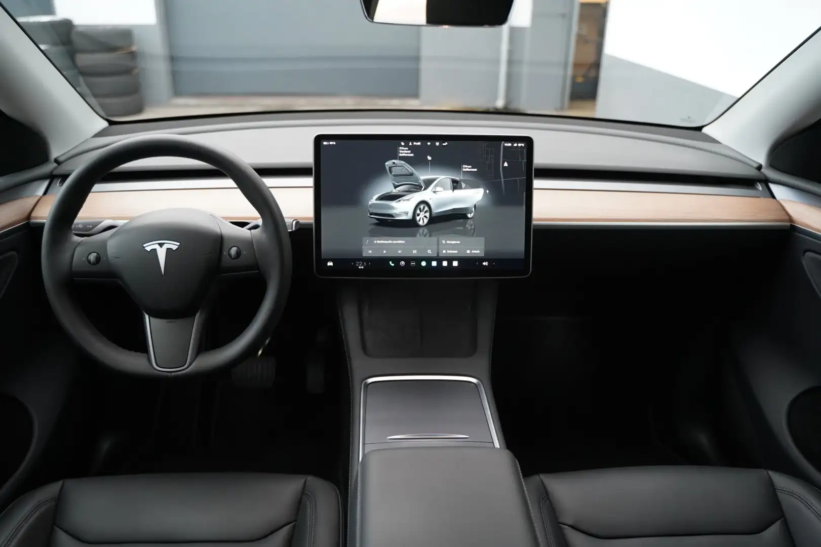 Tesla Model Y Long Range AWD *AHK+Matrix-LED* Zilver - 2