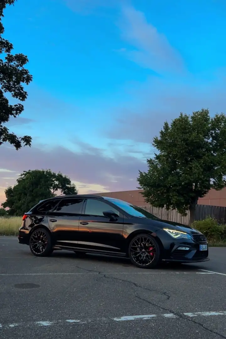 SEAT Leon 2.0 TSI Start&Stop DSG Cupra 300 - 2
