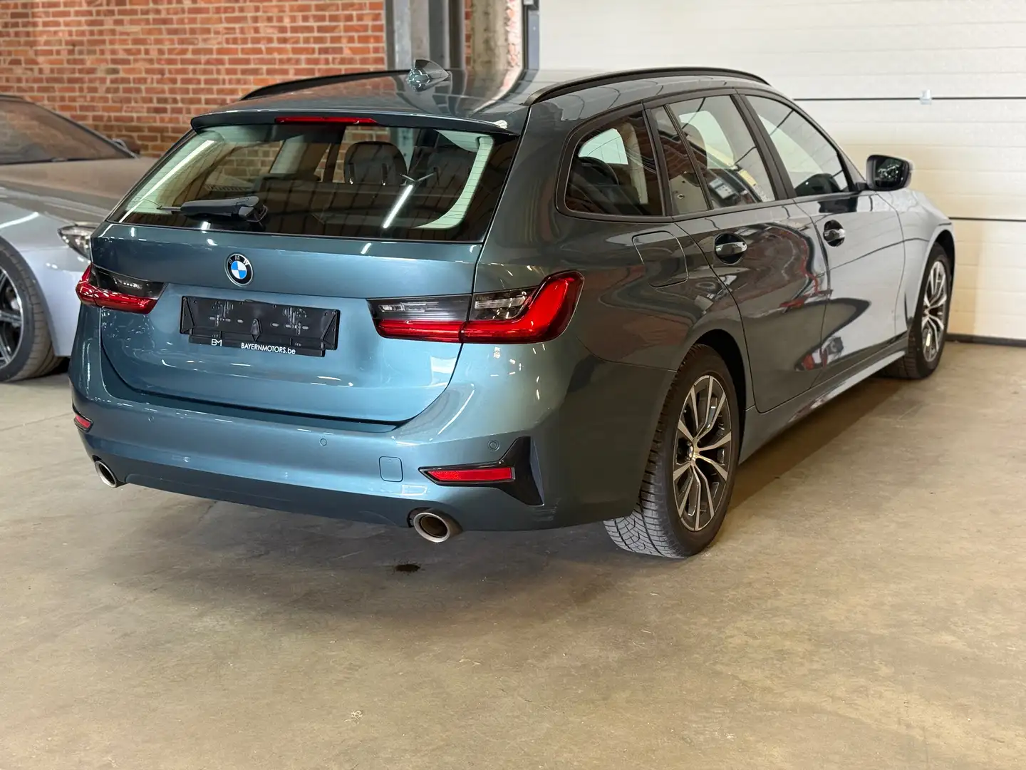 BMW 318 iA Automaat Benzine EURO 6d 2021 Navi Led Garantie Bleu - 2