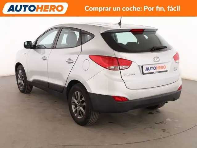 Hyundai Ix35 view 4