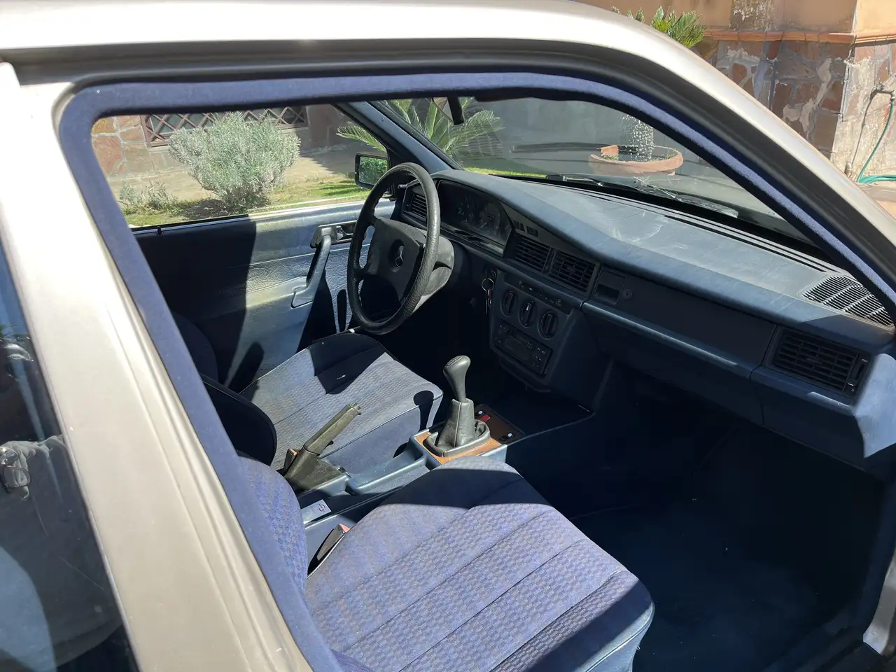 Mercedes-Benz 190 2.0 E 122cv, foto 6