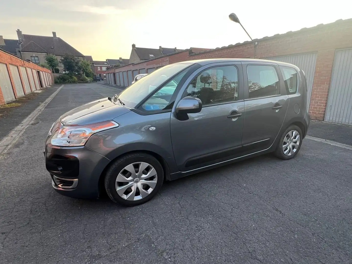 Citroen C3 Picasso C3 Picasso VTi 95 Advance Gris - 2