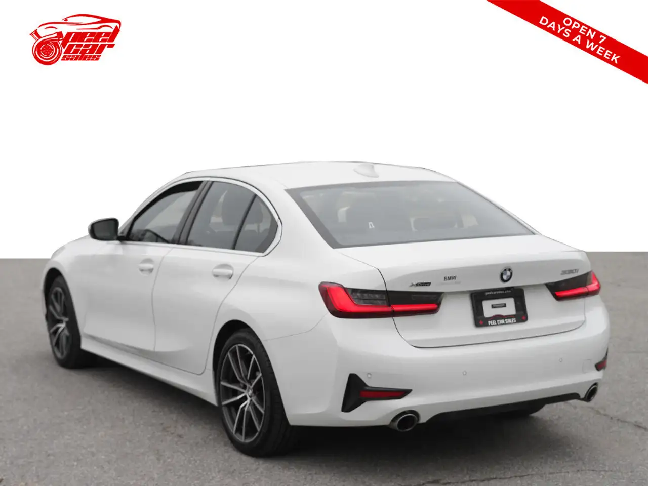 BMW 3 Series снимка BMW 3 Series