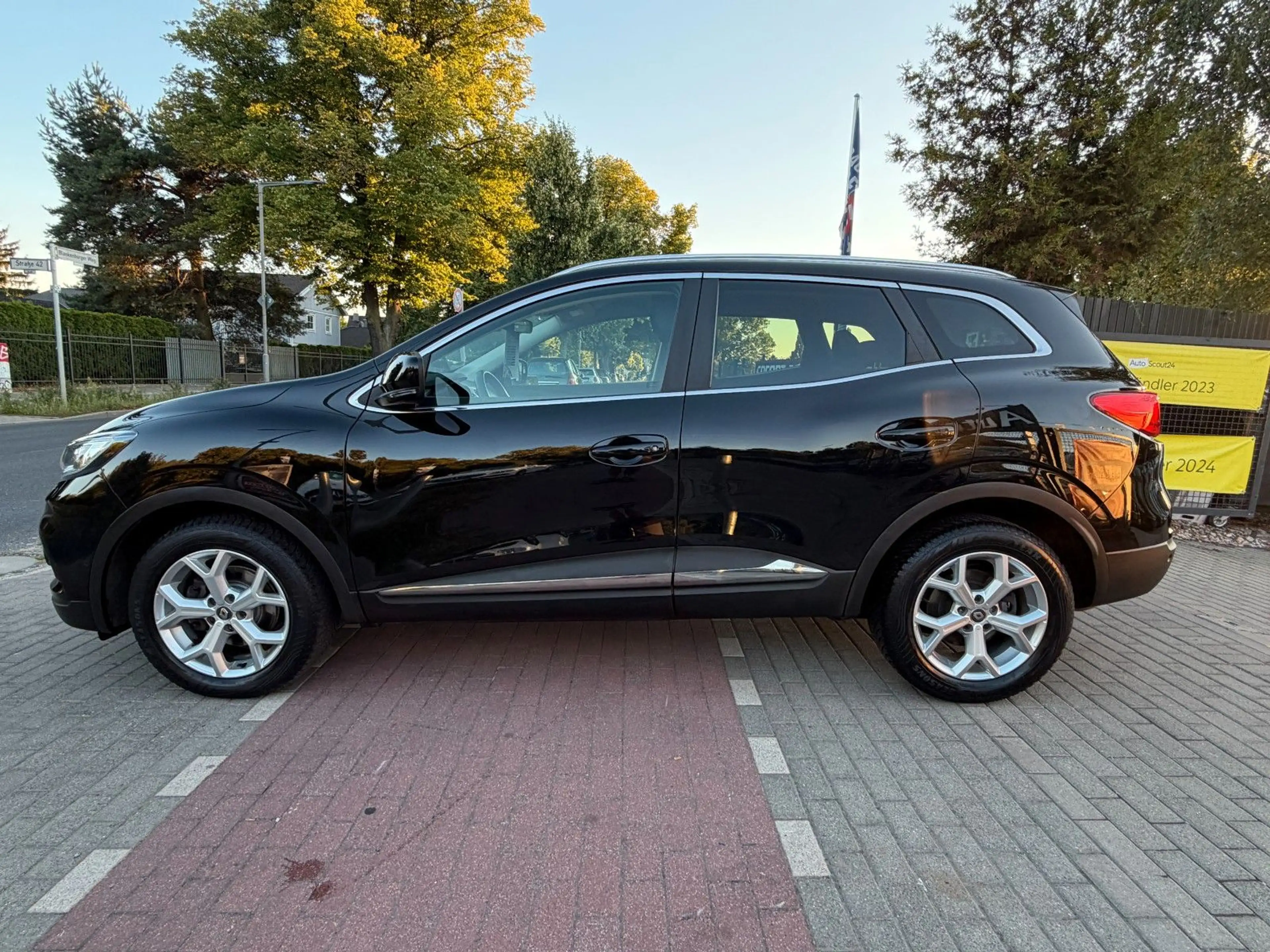 Renault Kadjar Business Edition*Aut.*Kamera*Temp*PDC*SHZ — photo 7