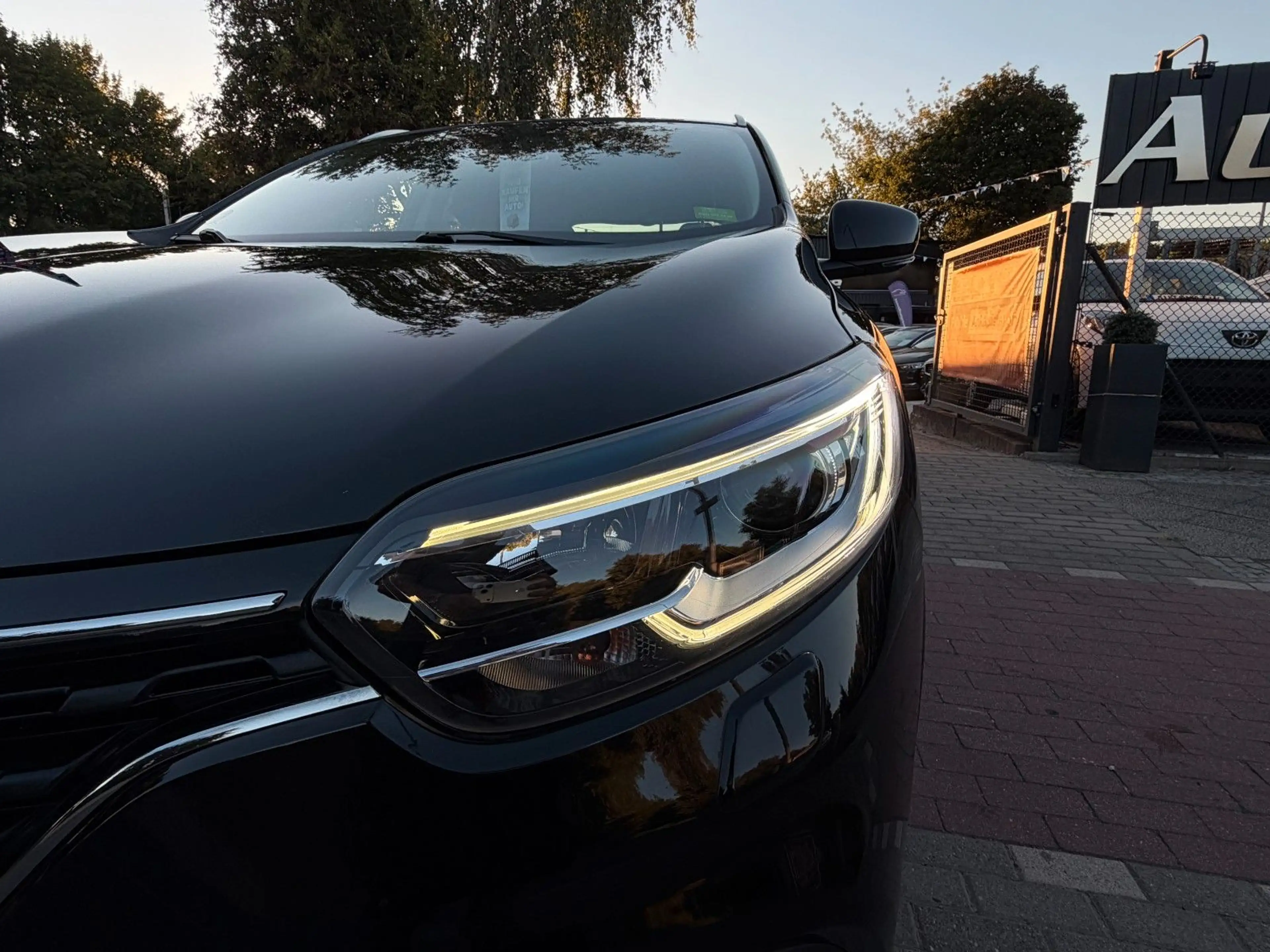 Renault Kadjar Business Edition*Aut.*Kamera*Temp*PDC*SHZ — photo 11