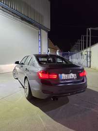 328iA Luxury